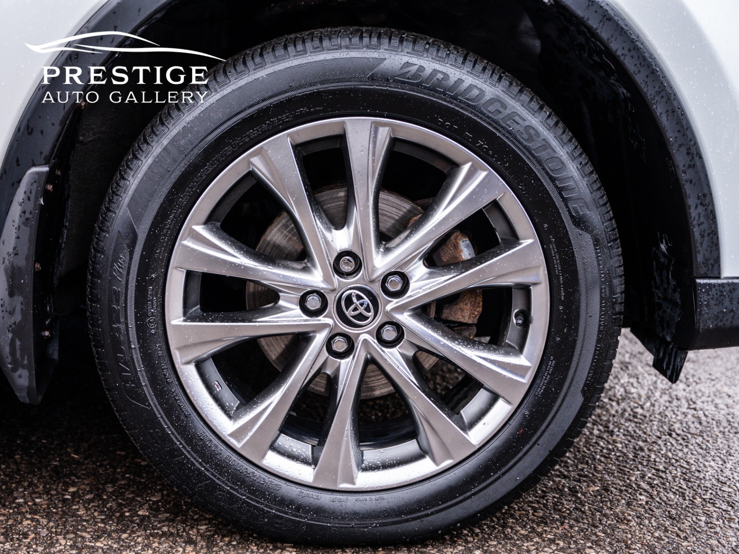 /prestigeautogallery/2016-Toyota-RAV4Hybrid-7586086225801123.jpg
