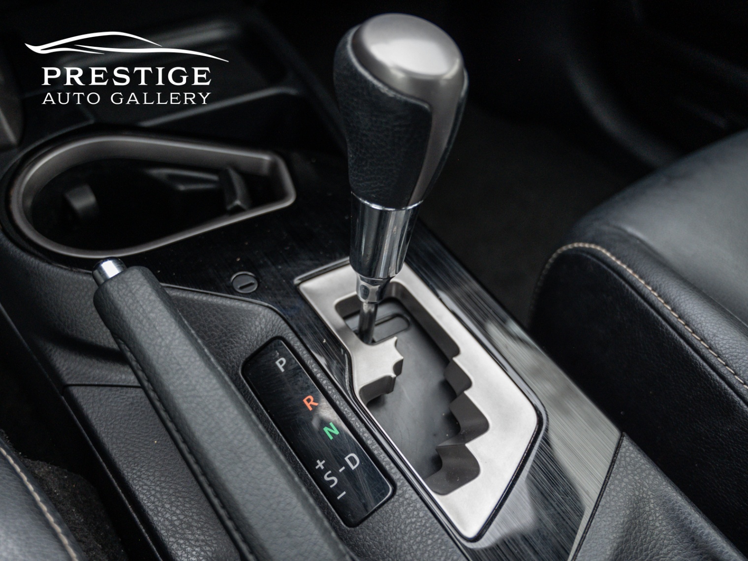 /prestigeautogallery/2016-Toyota-RAV4Hybrid-9556563359328403.jpg