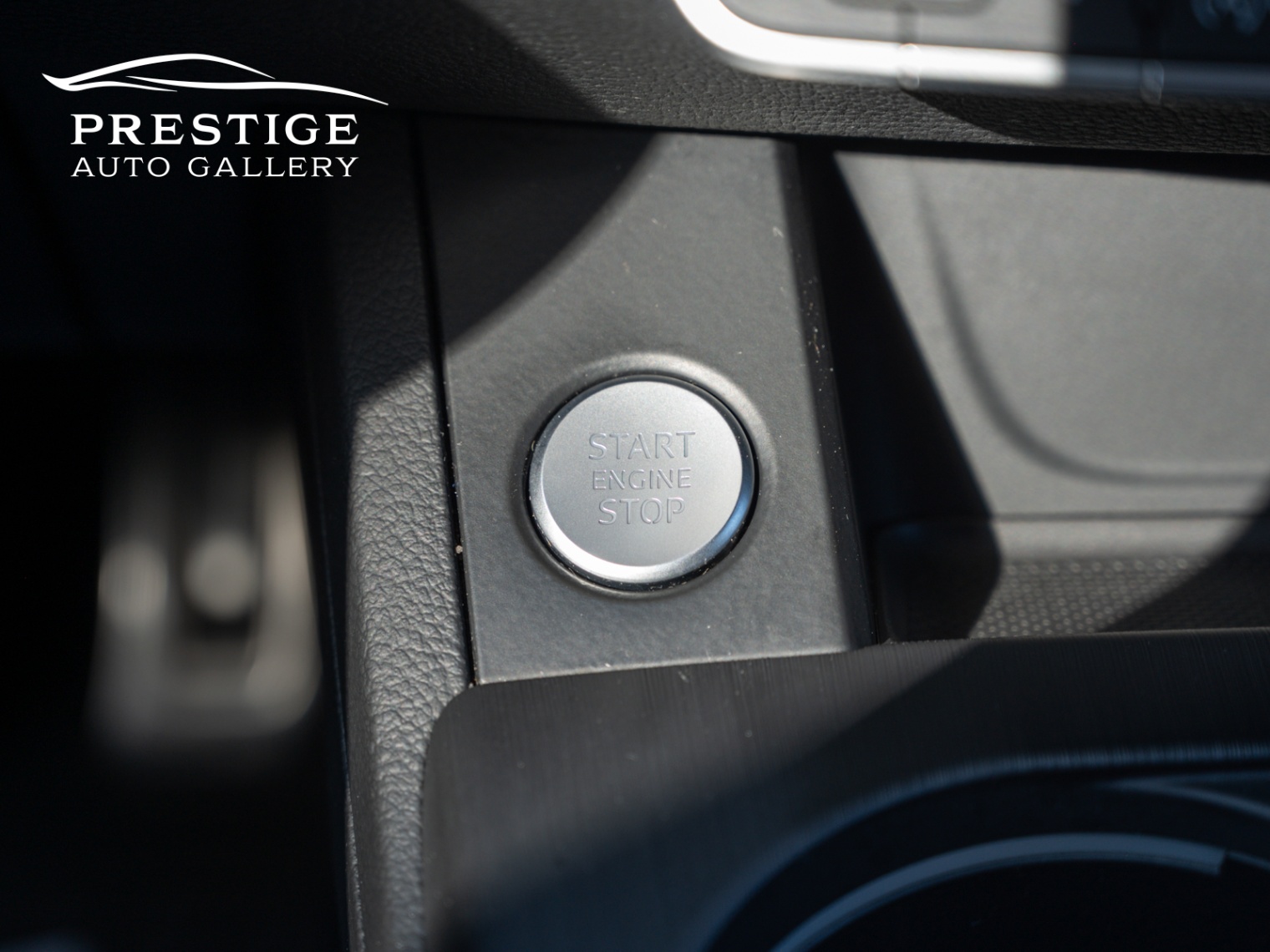 /prestigeautogallery/2017-Audi-A4-22067112663900157.jpg
