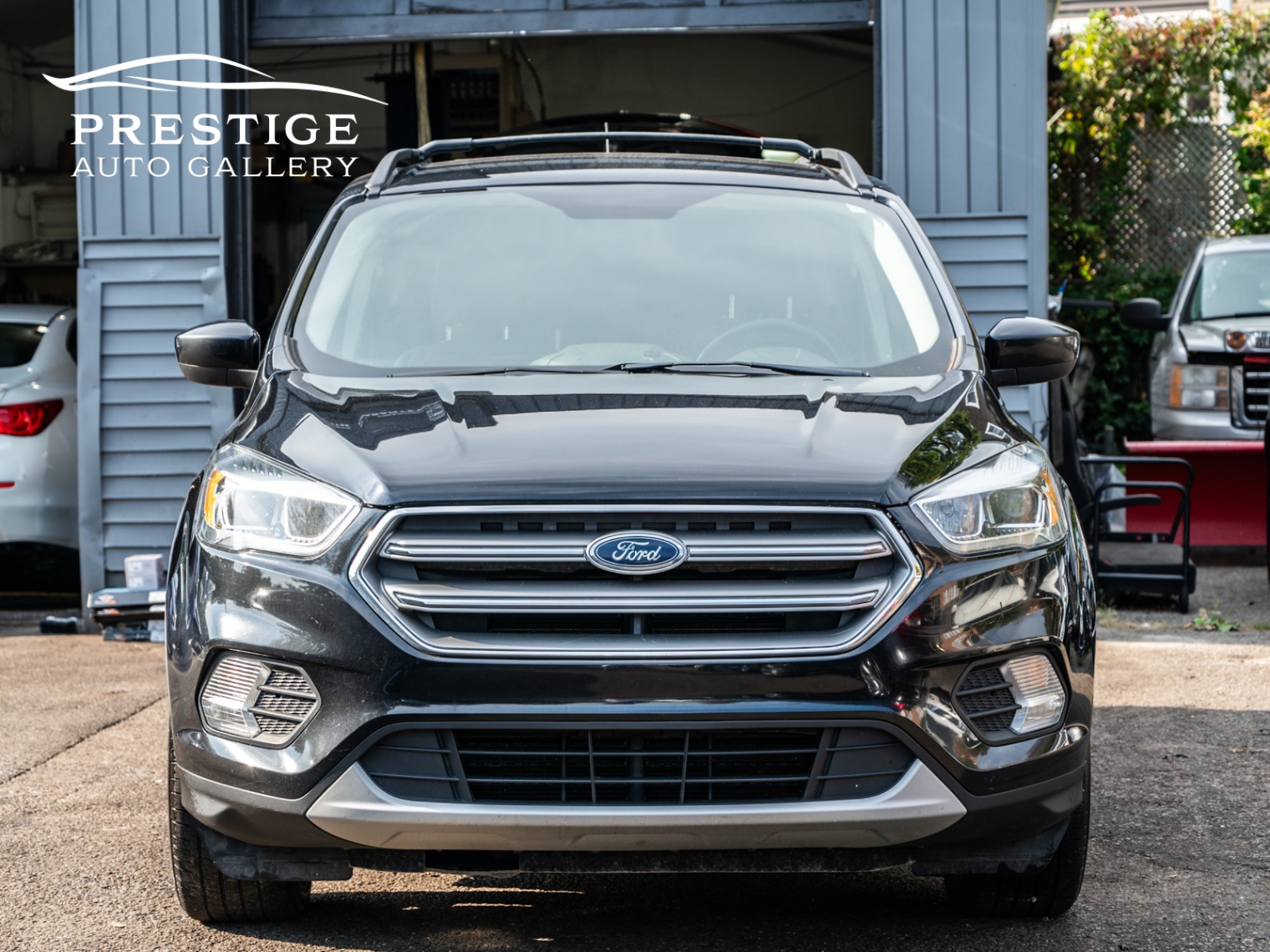 /prestigeautogallery/2017-Ford-Escape-21044981321418876.jpg