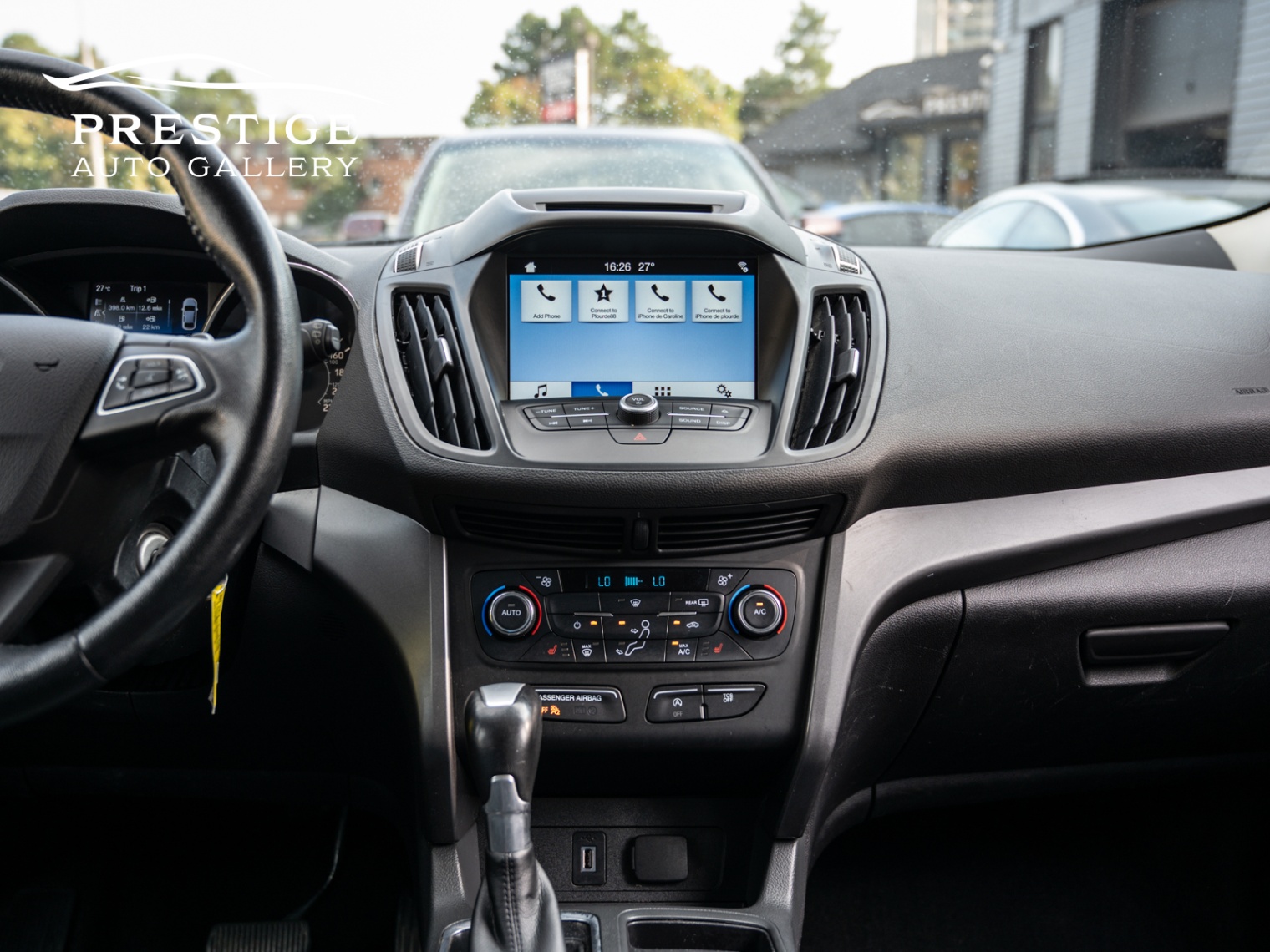 /prestigeautogallery/2017-Ford-Escape-3696413497067088.jpg