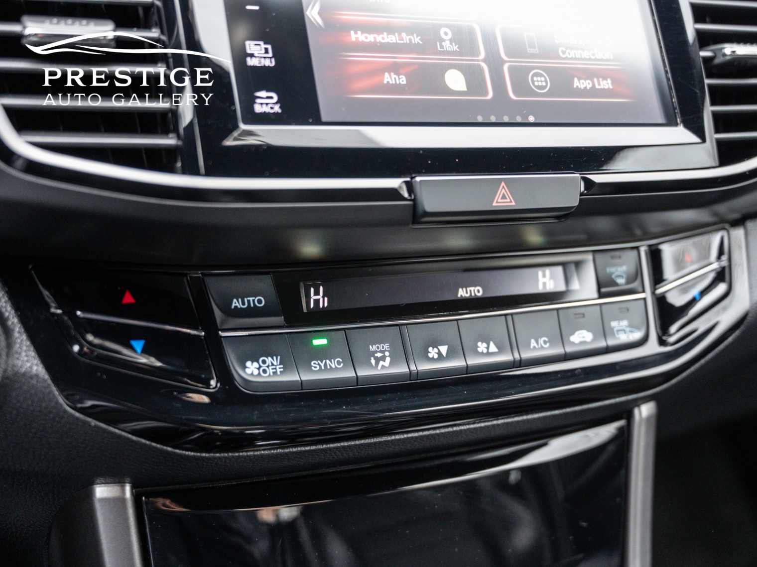 /prestigeautogallery/2017-Honda-AccordSedan-39006255612171215.jpg