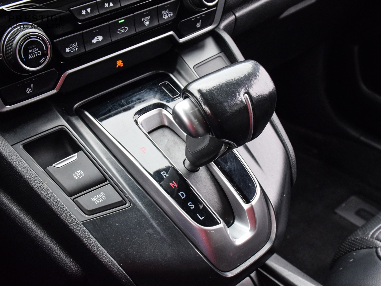 /prestigeautogallery/2017-Honda-CR-V-05892268479788276.jpg