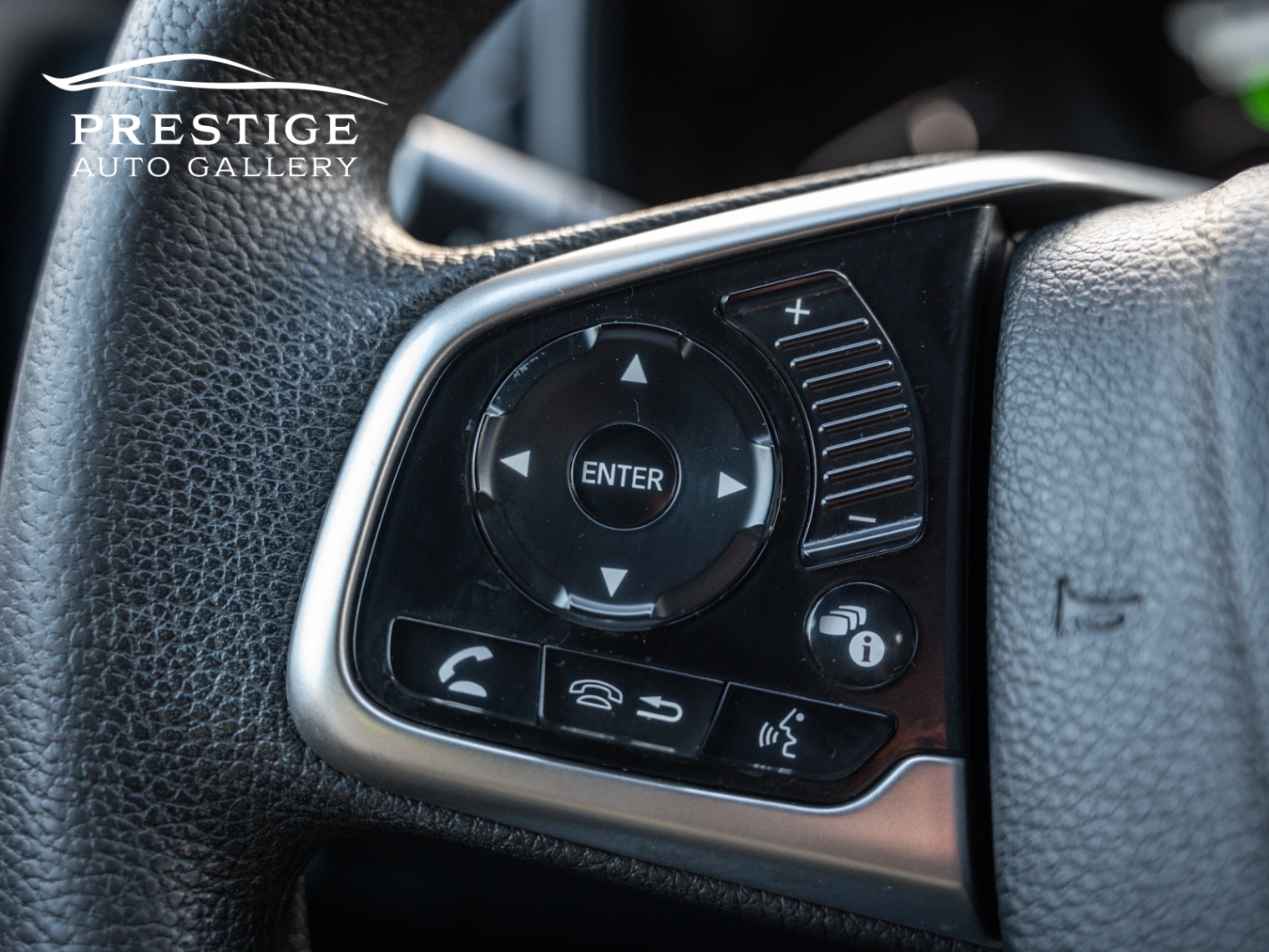 /prestigeautogallery/2017-Honda-CR-V-27238691601175735.jpg