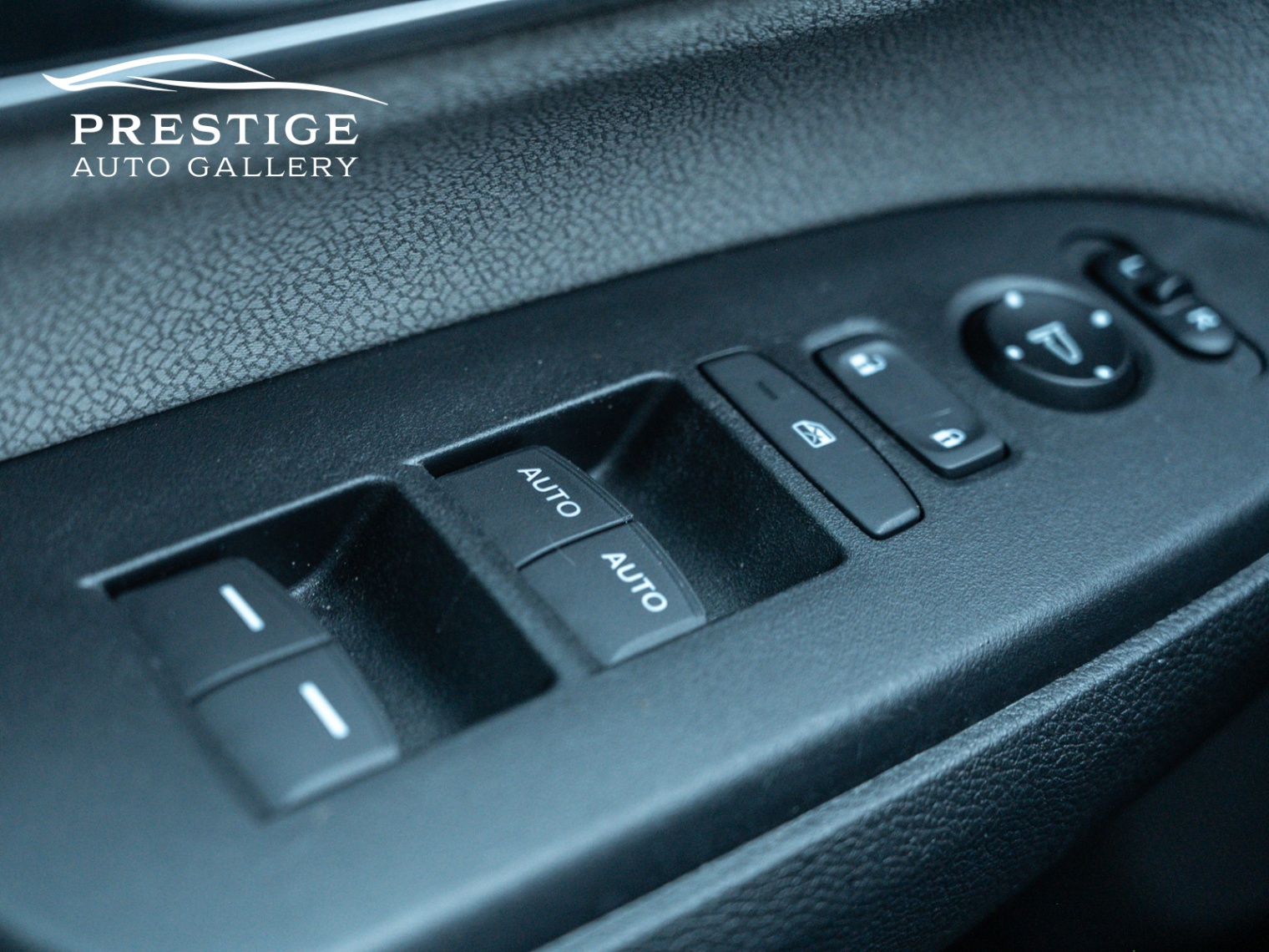 /prestigeautogallery/2017-Honda-CR-V-3403312592480652.jpg