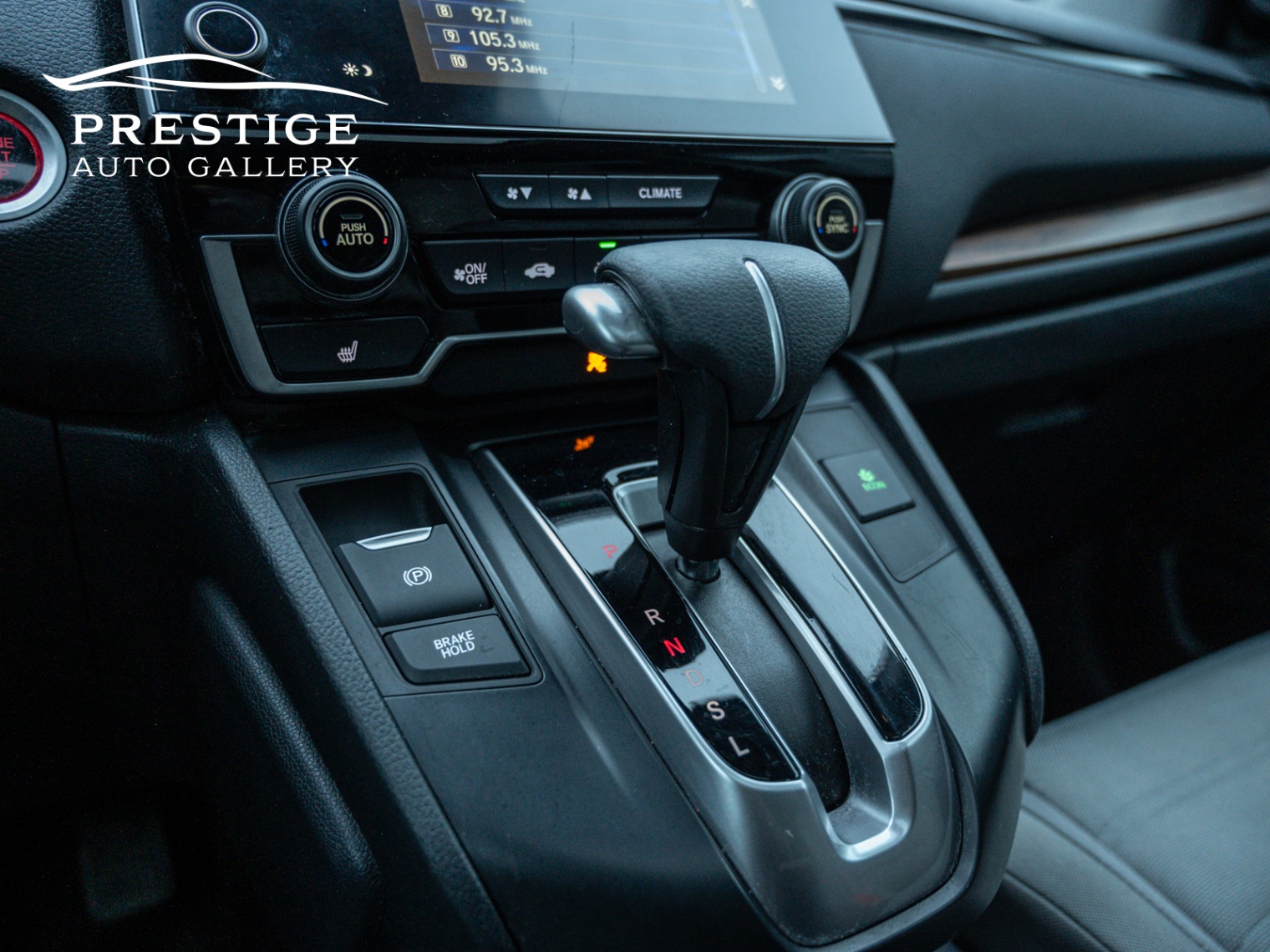 /prestigeautogallery/2017-Honda-CR-V-9824330406750861.jpg