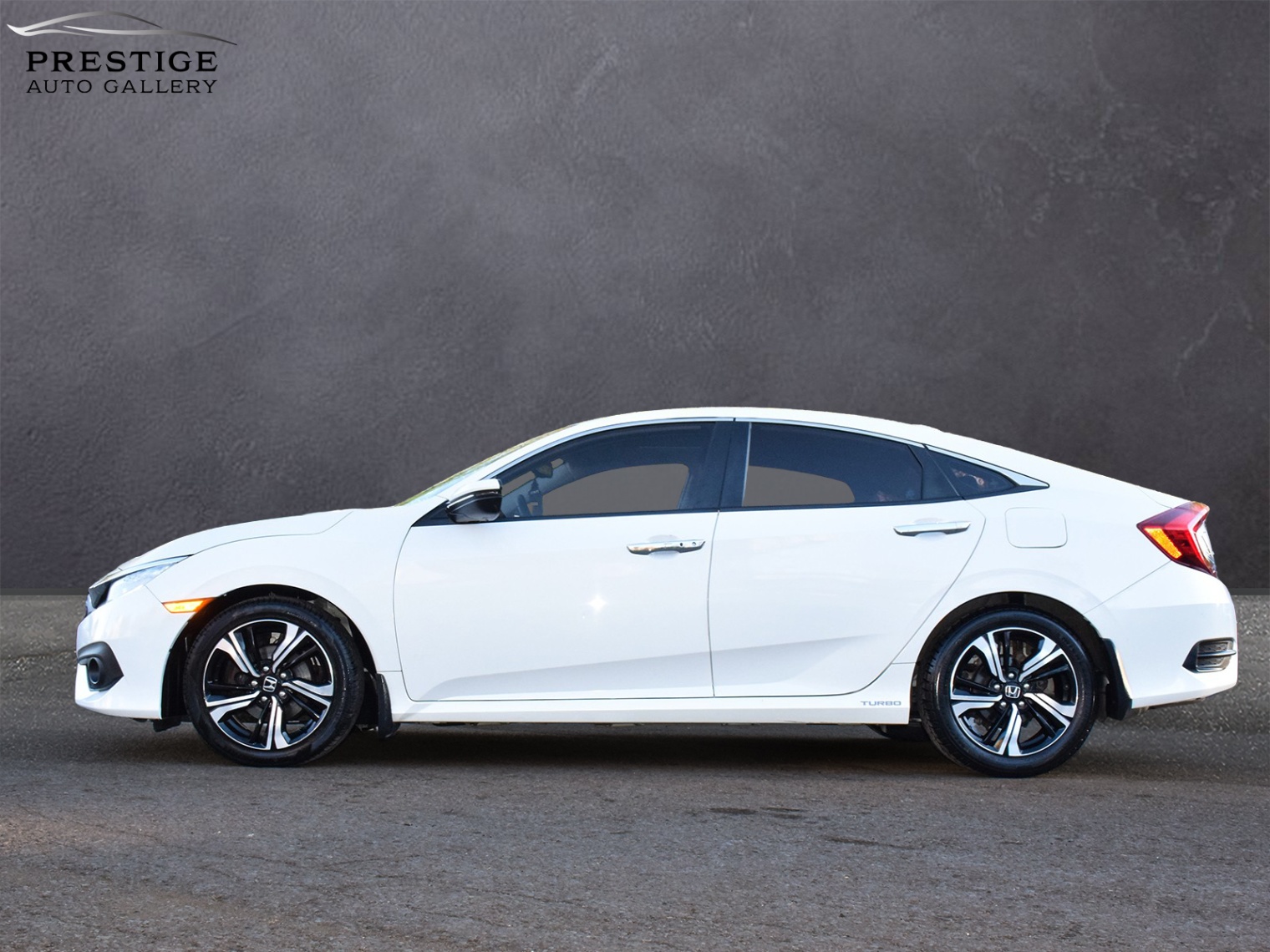 /prestigeautogallery/2017-Honda-Civic-8125215351574389.jpg