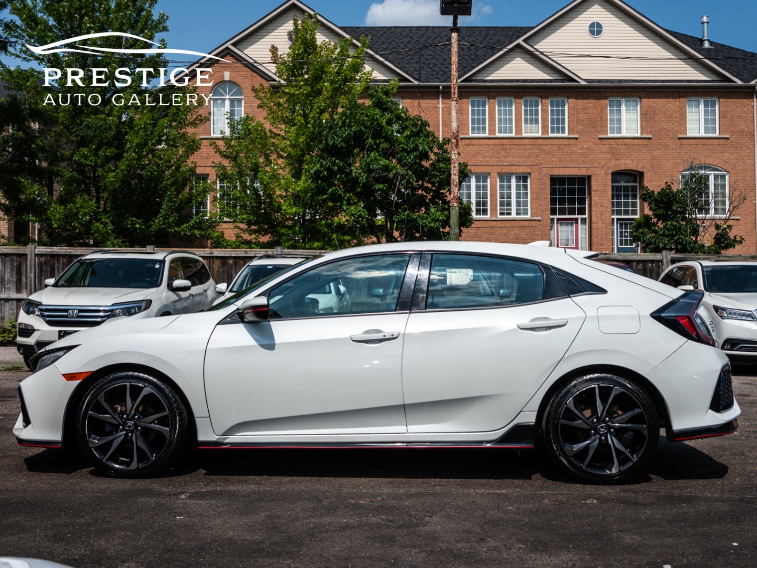 /prestigeautogallery/2017-Honda-CivicHatchback-9036106246373321.jpg