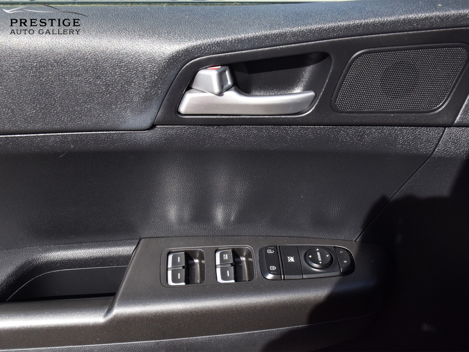 /prestigeautogallery/2017-Kia-Sportage-9325262522316375.jpg