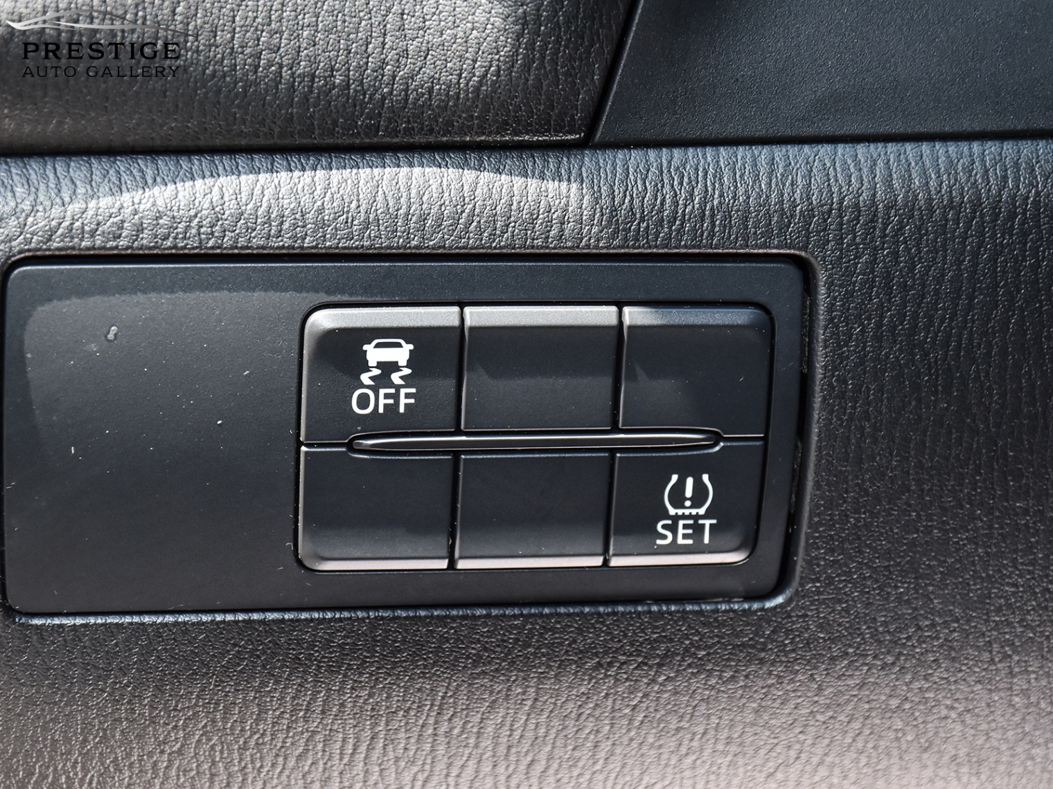 /prestigeautogallery/2017-Mazda-Mazda3-5572835269065313.jpg
