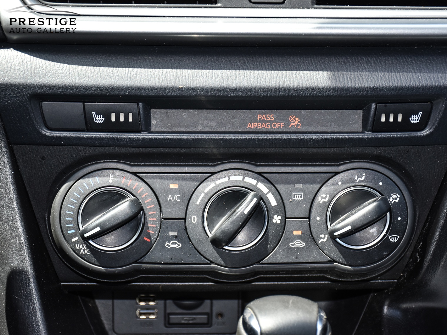 /prestigeautogallery/2017-Mazda-Mazda3-8617836070316856.jpg