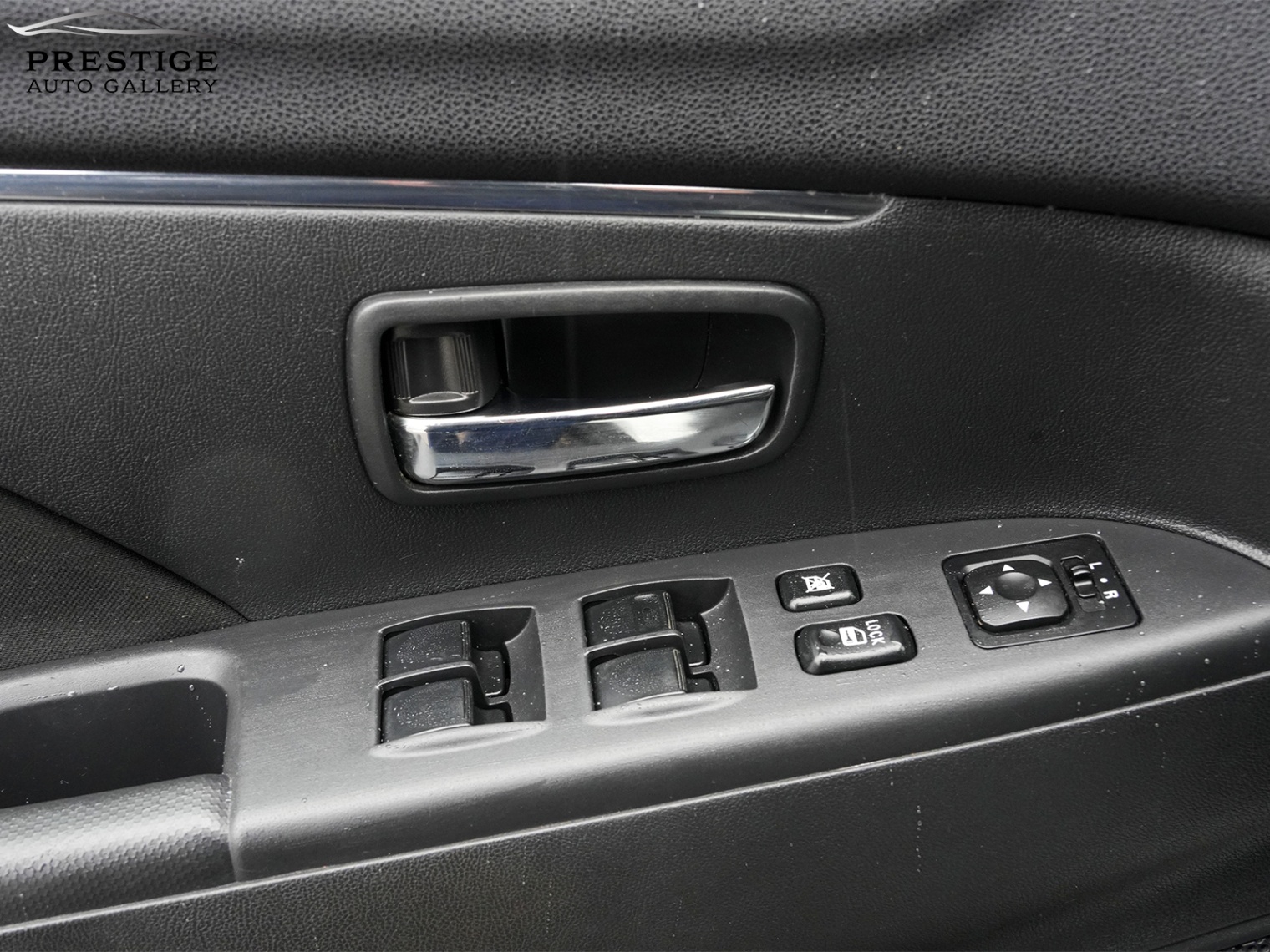 /prestigeautogallery/2017-Mitsubishi-RVR-5043012910328282.jpg