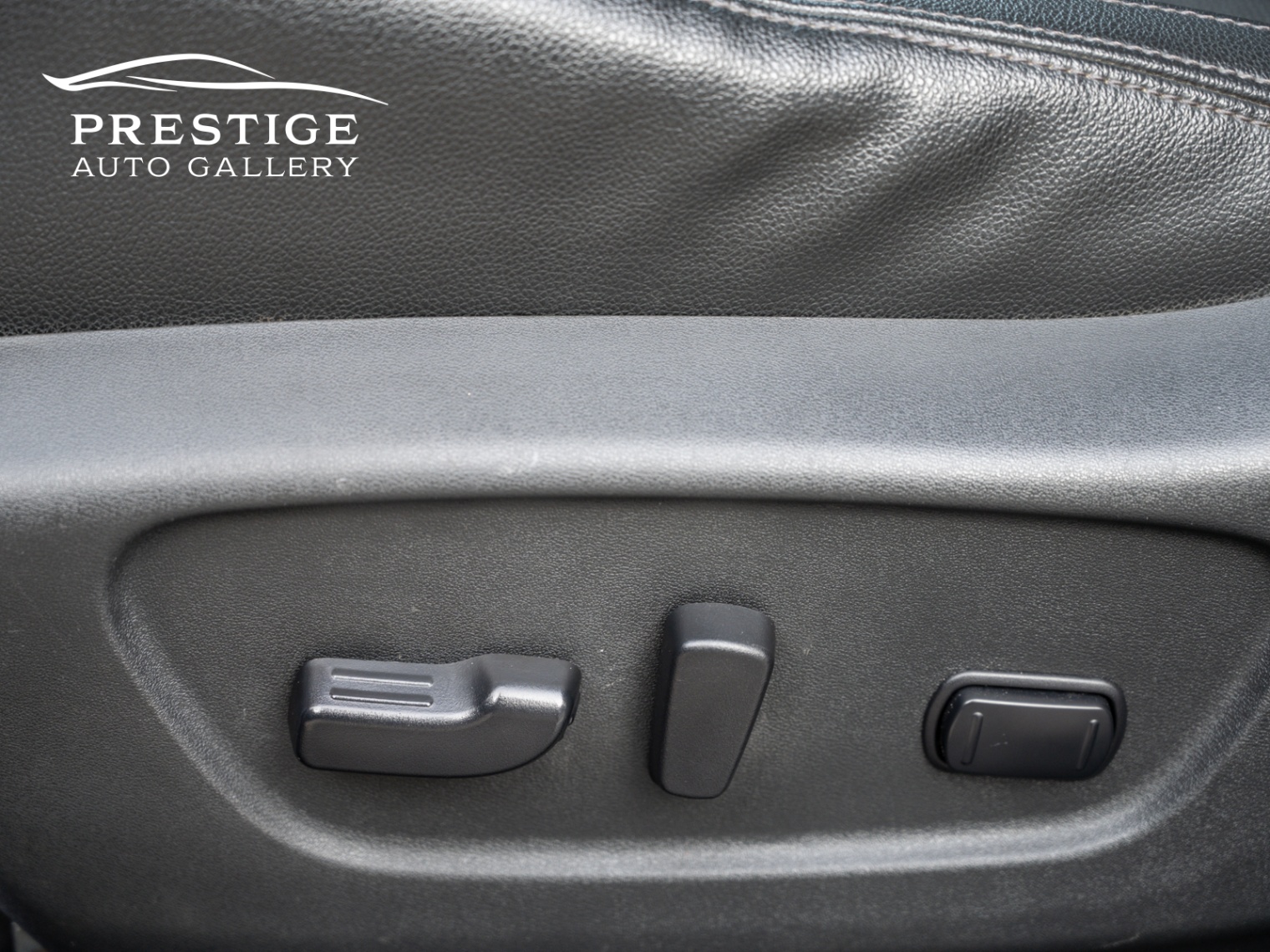 /prestigeautogallery/2017-Nissan-Rogue-9455718533941082.jpg