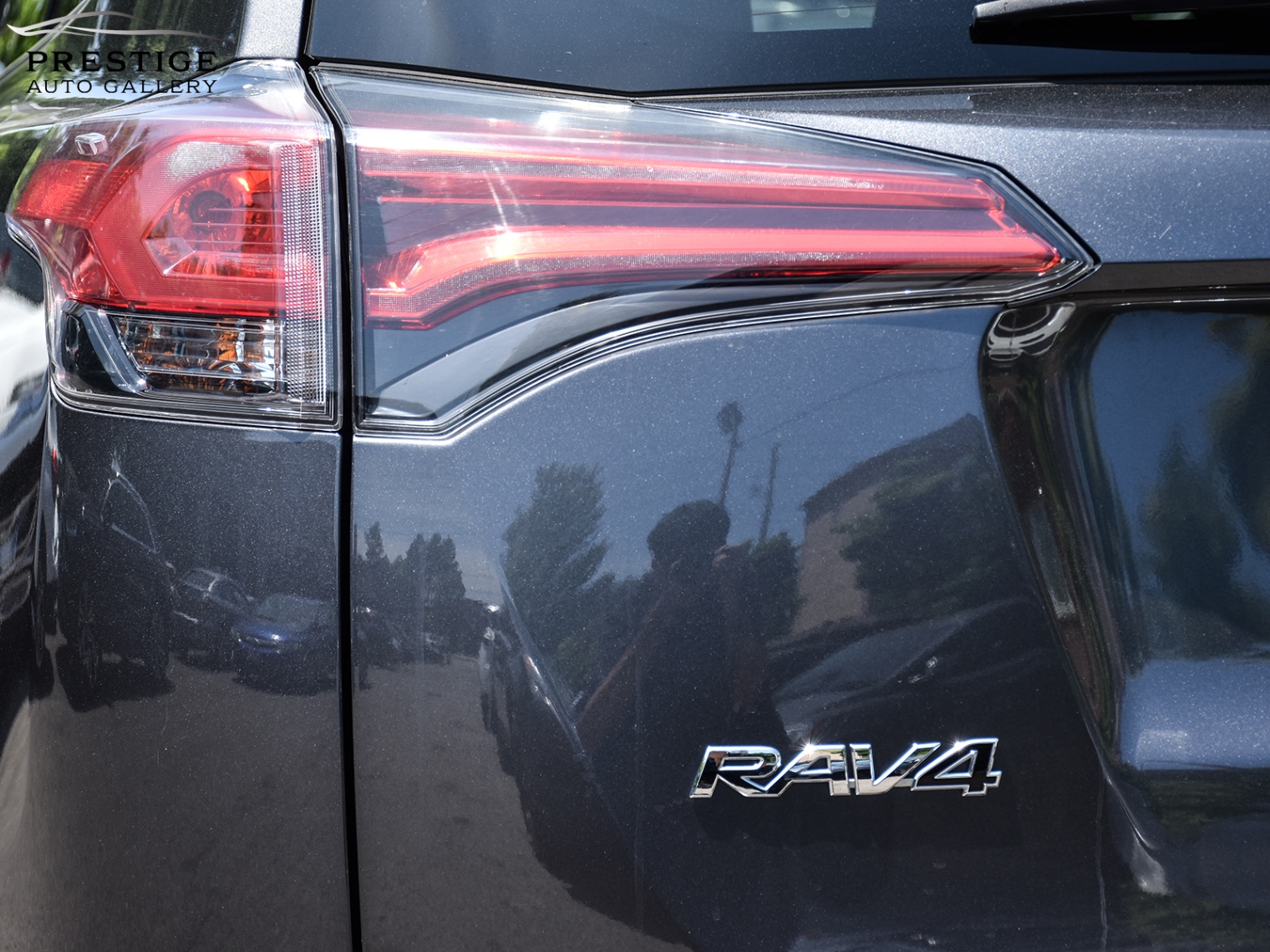 /prestigeautogallery/2017-Toyota-RAV4-25578168989526784.jpg