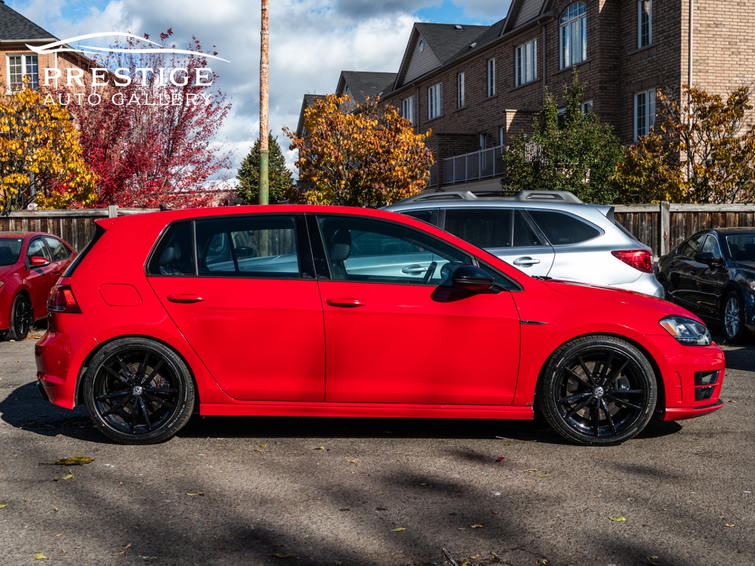 /prestigeautogallery/2017-Volkswagen-GolfR-12675823989264146.jpg
