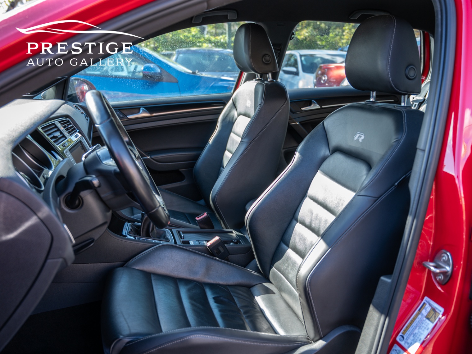 /prestigeautogallery/2017-Volkswagen-GolfR-29747124545924963.jpg