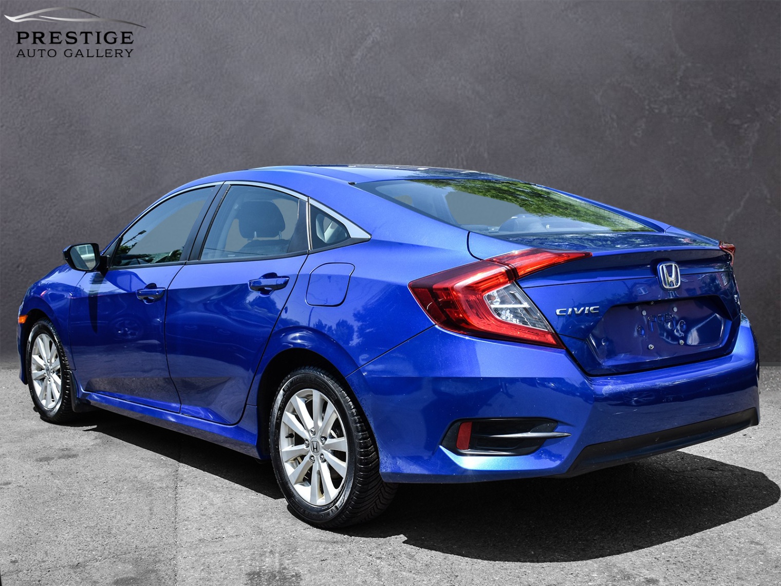 /prestigeautogallery/2018-Honda-Civic-15055221781138695.jpg