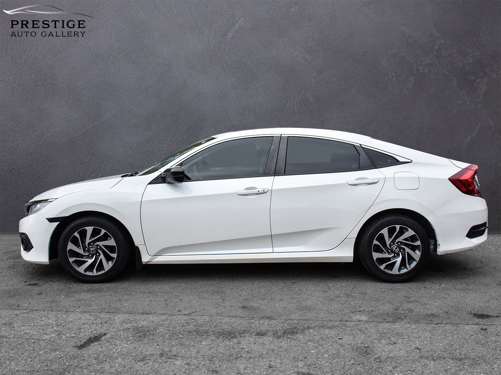 /prestigeautogallery/2018-Honda-Civic-1638097909607623.jpg