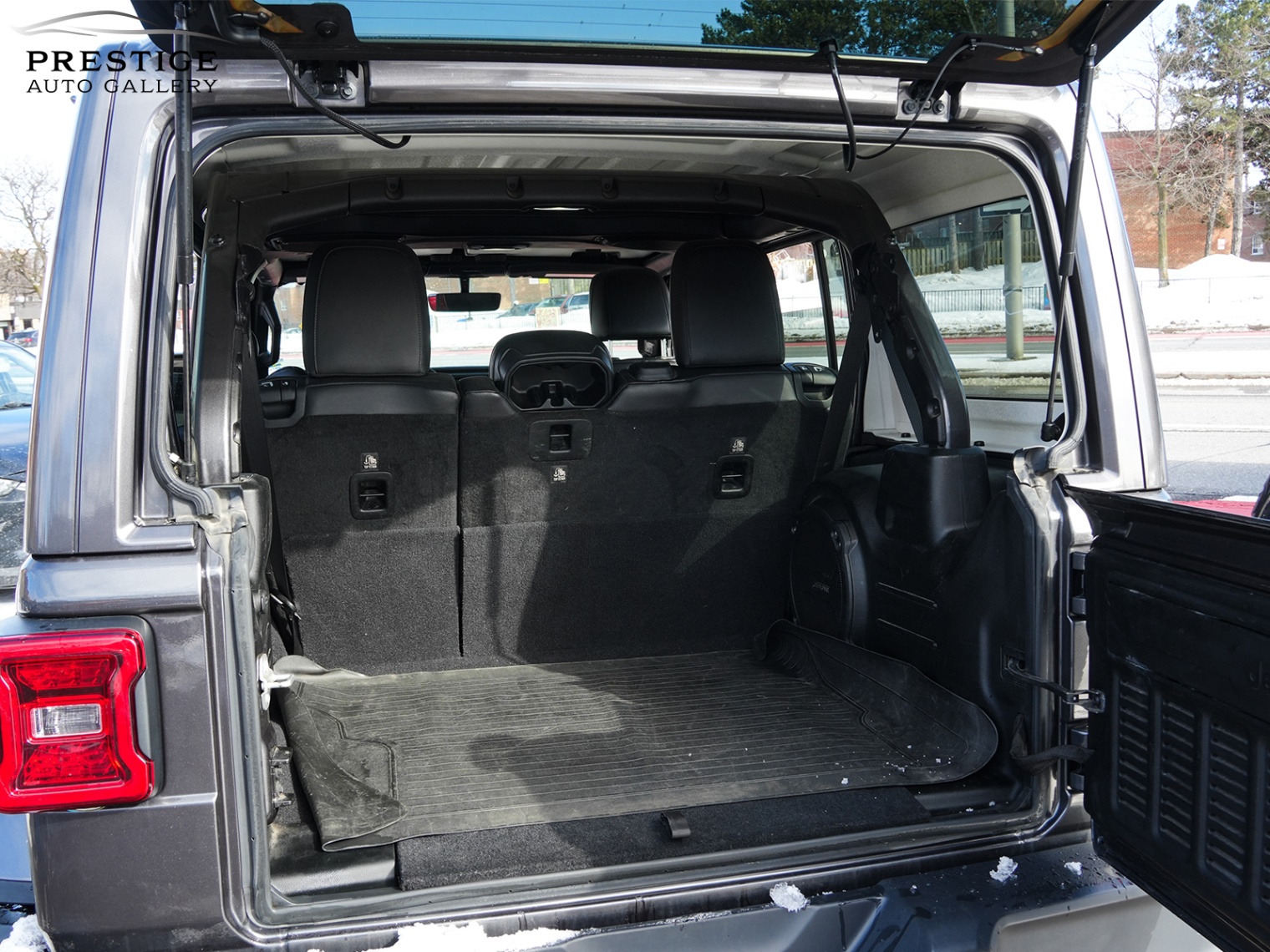 /prestigeautogallery/2018-Jeep-WRANGLERUNLIMITED-02992145140781144.jpg
