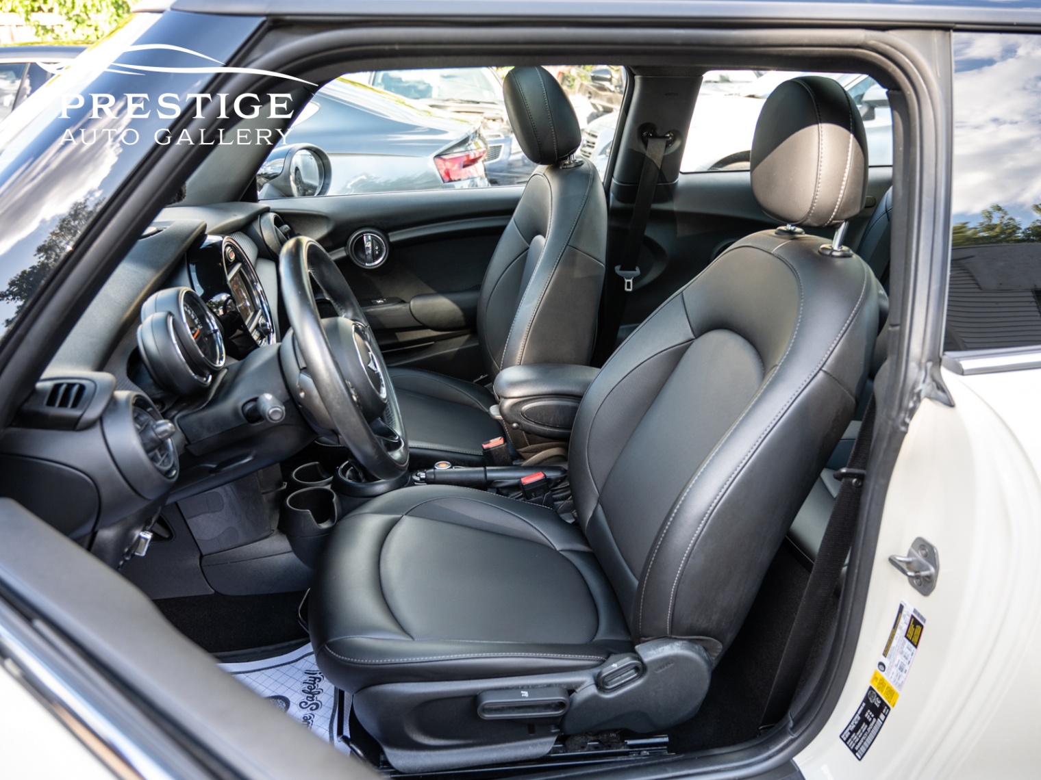 /prestigeautogallery/2018-MINI-3Door-1790728220235689.jpg