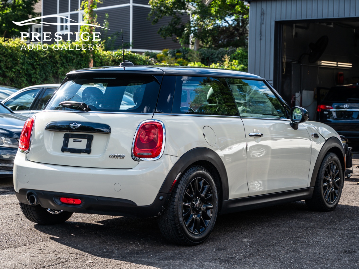 /prestigeautogallery/2018-MINI-3Door-42178779173000014.jpg