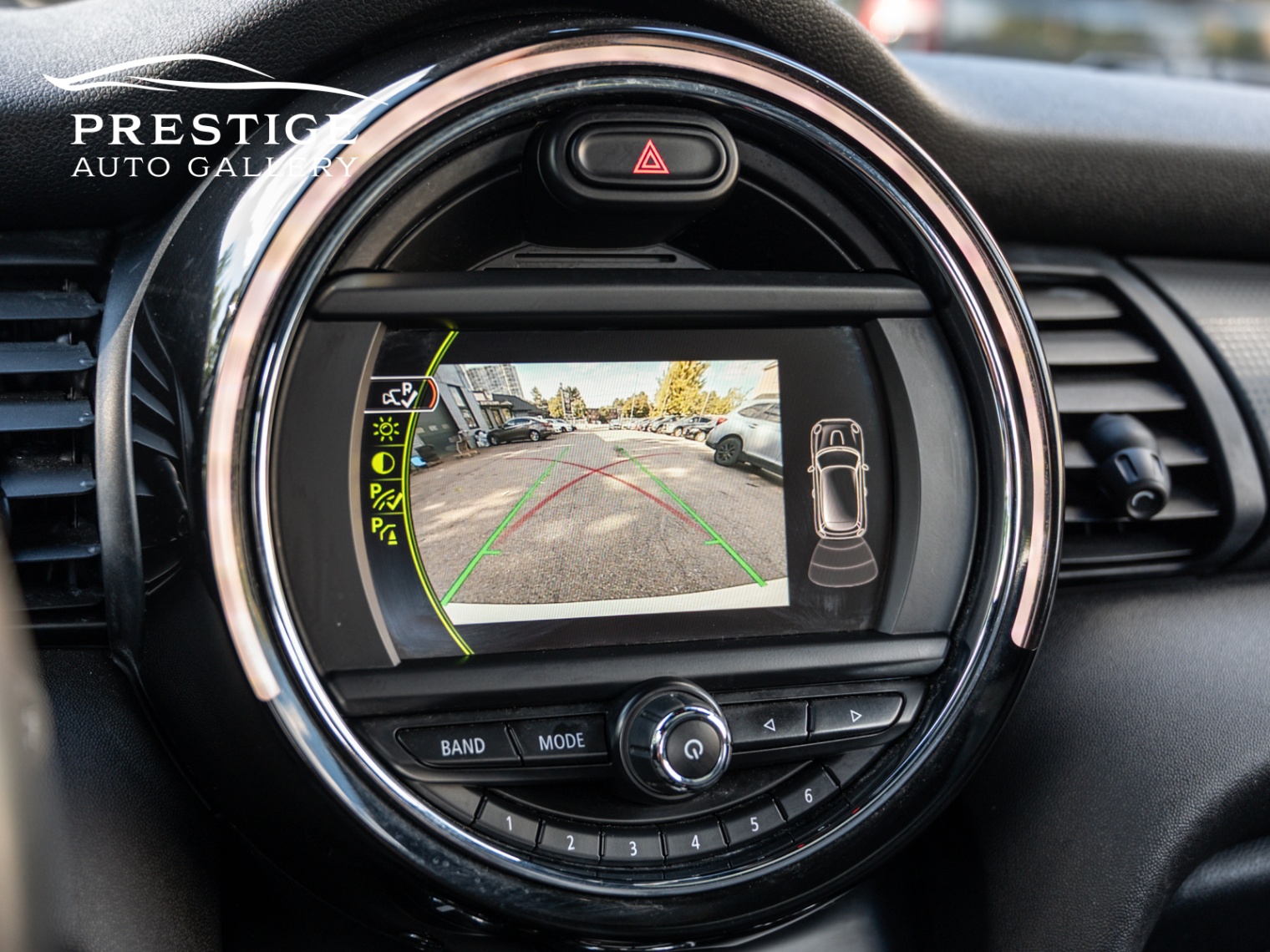 /prestigeautogallery/2018-MINI-3Door-5535784915870494.jpg