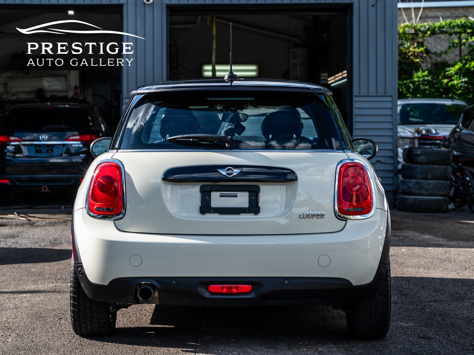 /prestigeautogallery/2018-MINI-3Door-9414294690261429.jpg