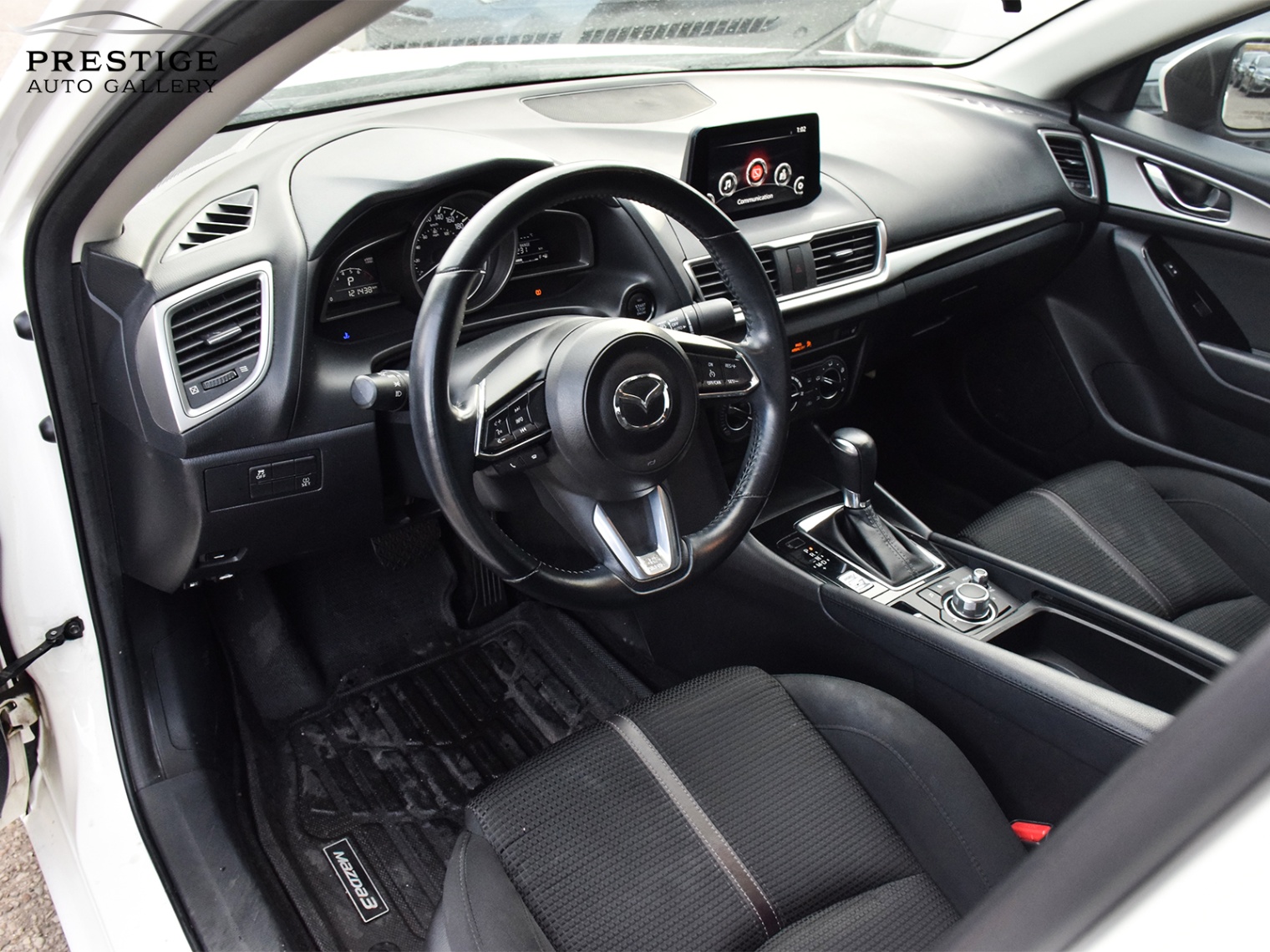 /prestigeautogallery/2018-Mazda-Mazda3-8499752545706372.jpg