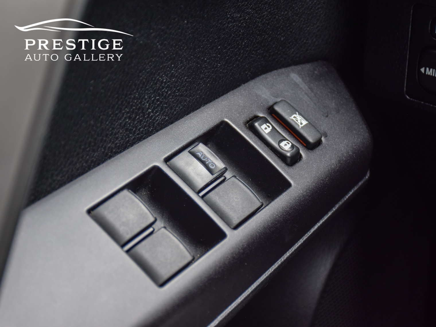 /prestigeautogallery/2018-Toyota-RAV4-6907355900952765.jpg