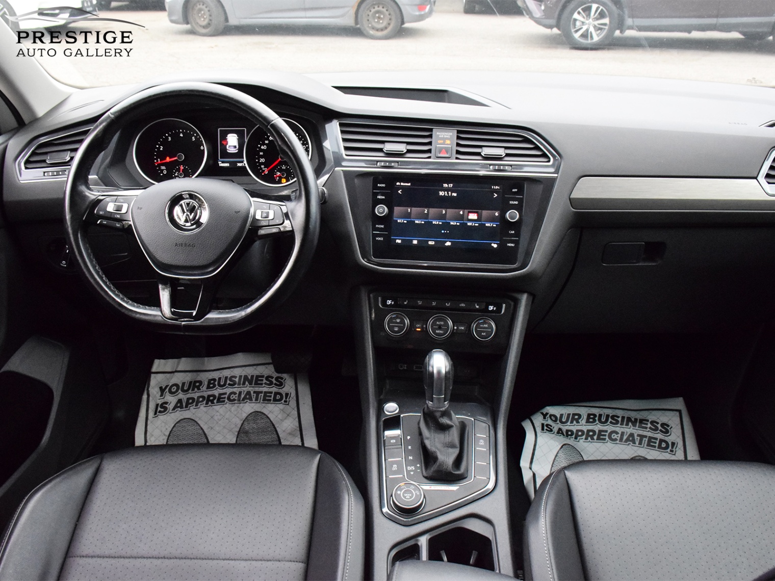 /prestigeautogallery/2018-Volkswagen-Tiguan-6837561576093312.jpg