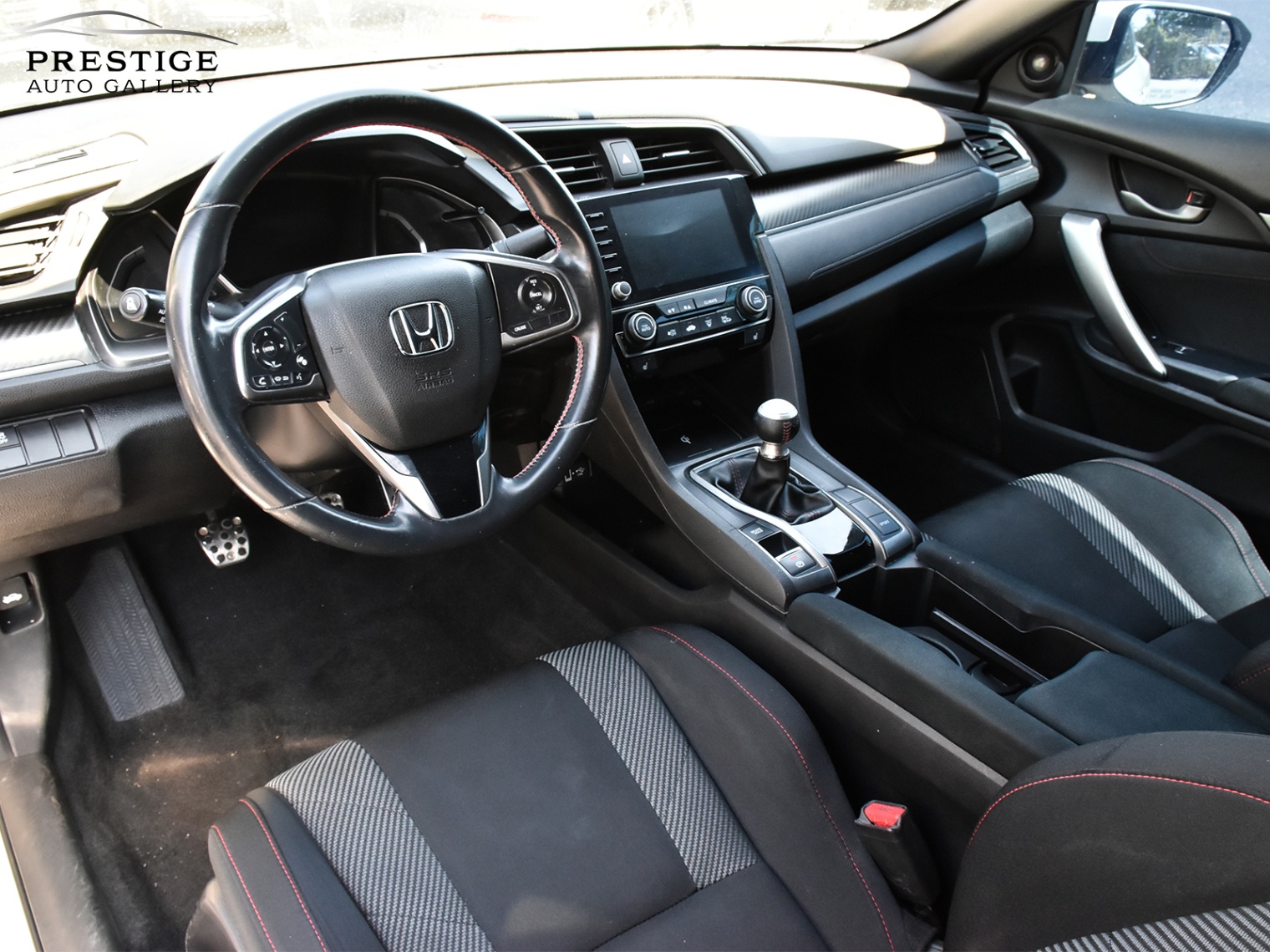 /prestigeautogallery/2019-Honda-CivicSi-9232263964533352.jpg
