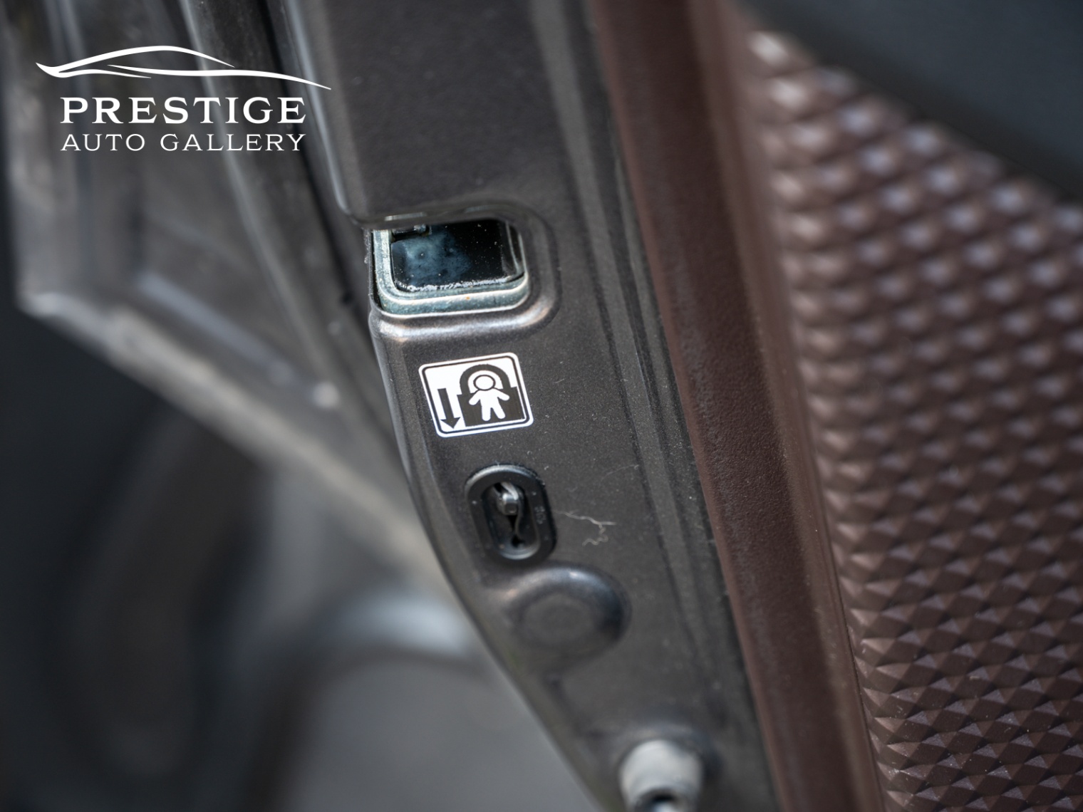 /prestigeautogallery/2019-Toyota-C-HR-26500298258223975.jpg