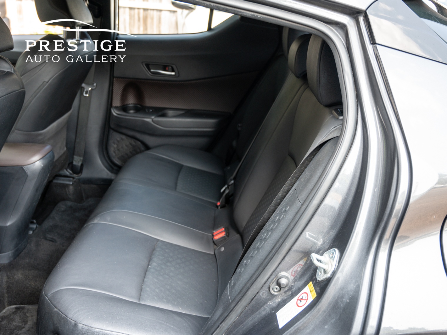 /prestigeautogallery/2019-Toyota-C-HR-43423366660948415.jpg