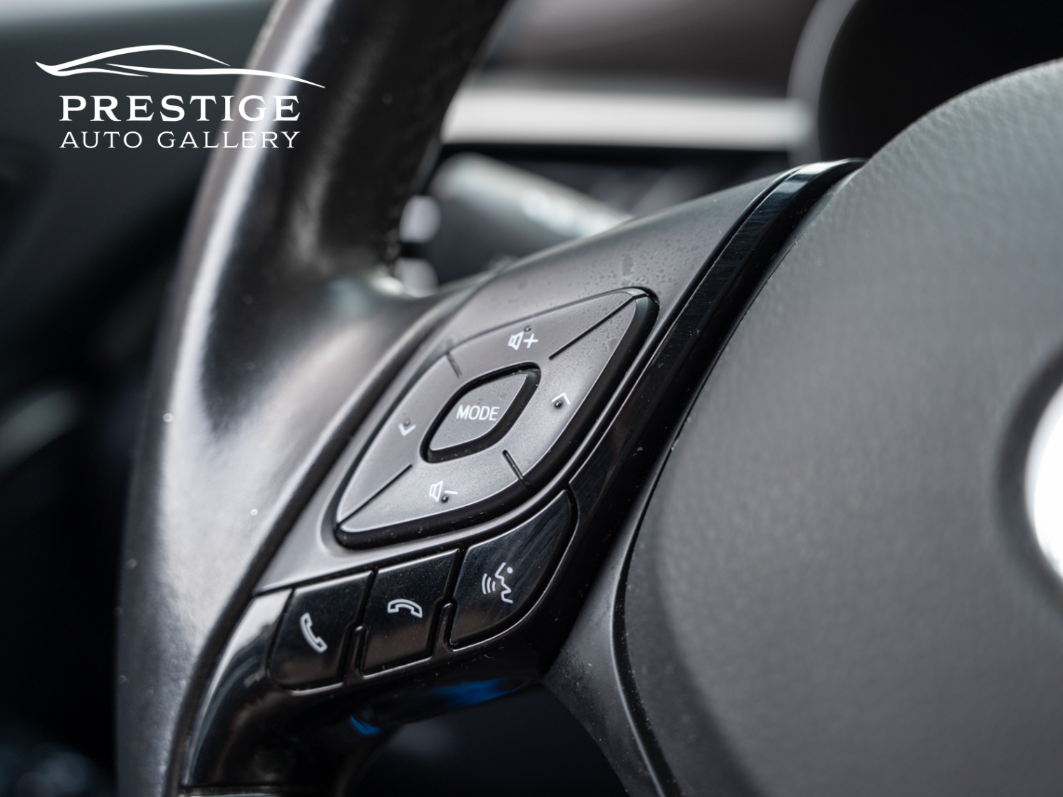 /prestigeautogallery/2019-Toyota-C-HR-5053263938790546.jpg