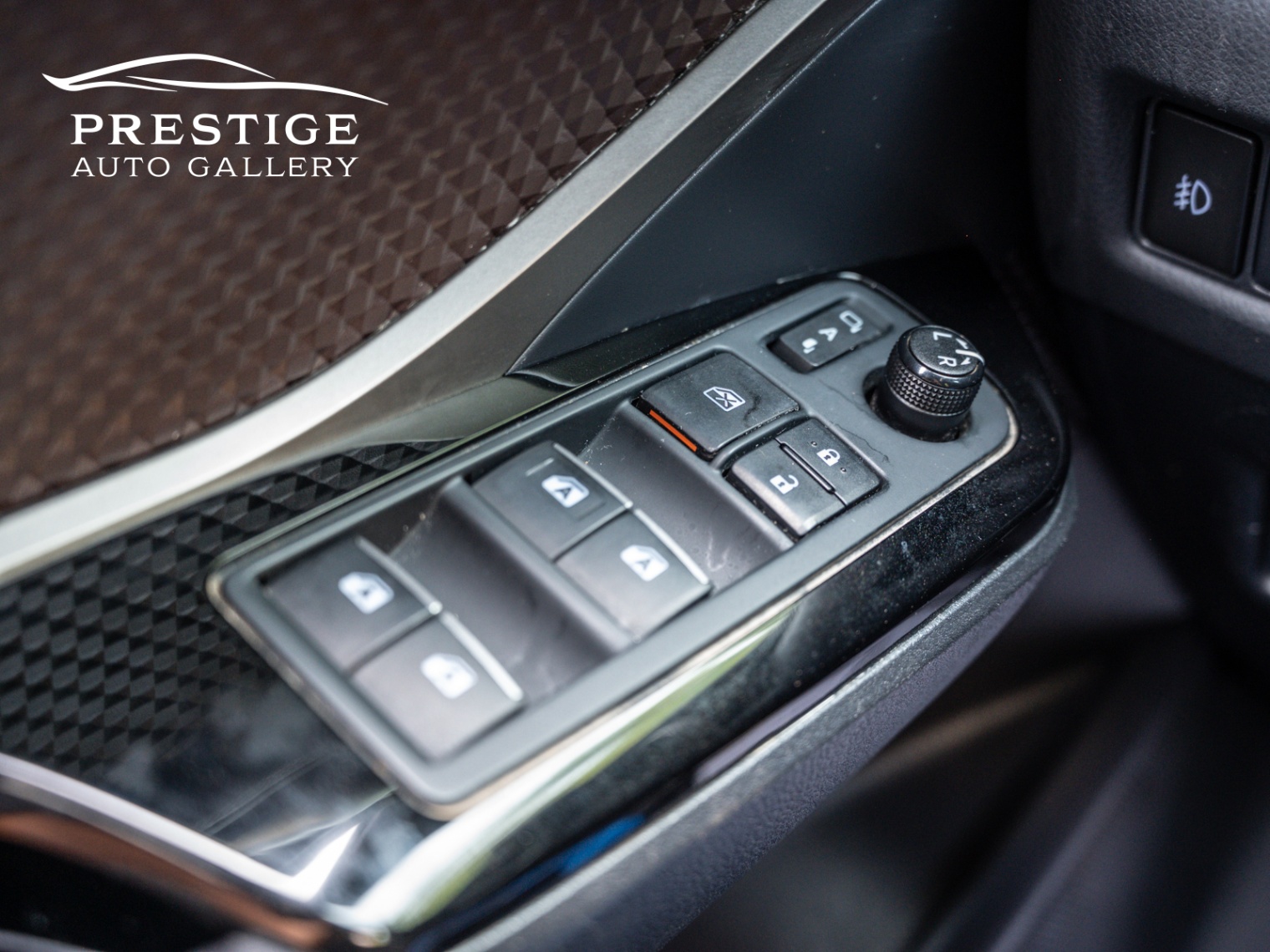 /prestigeautogallery/2019-Toyota-C-HR-6011097530252625.jpg