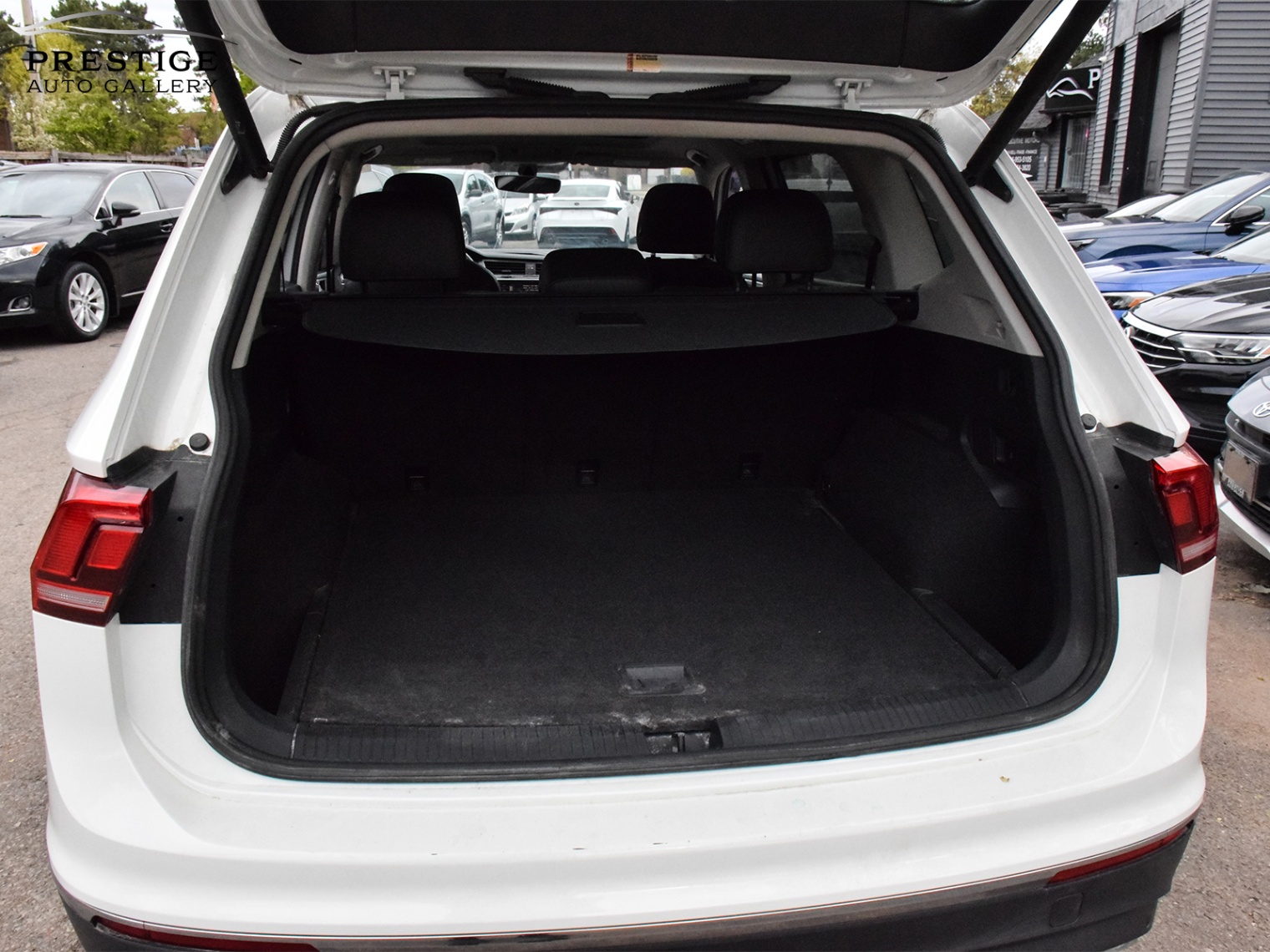 /prestigeautogallery/2019-Volkswagen-Tiguan-07424982387898815.jpg