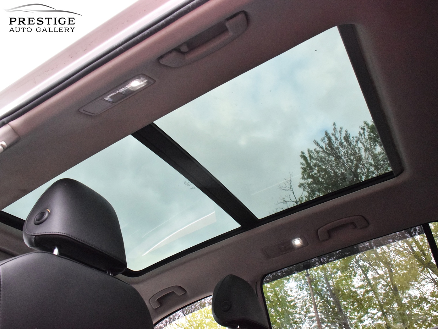 /prestigeautogallery/2019-Volkswagen-Tiguan-3329582541064695.jpg