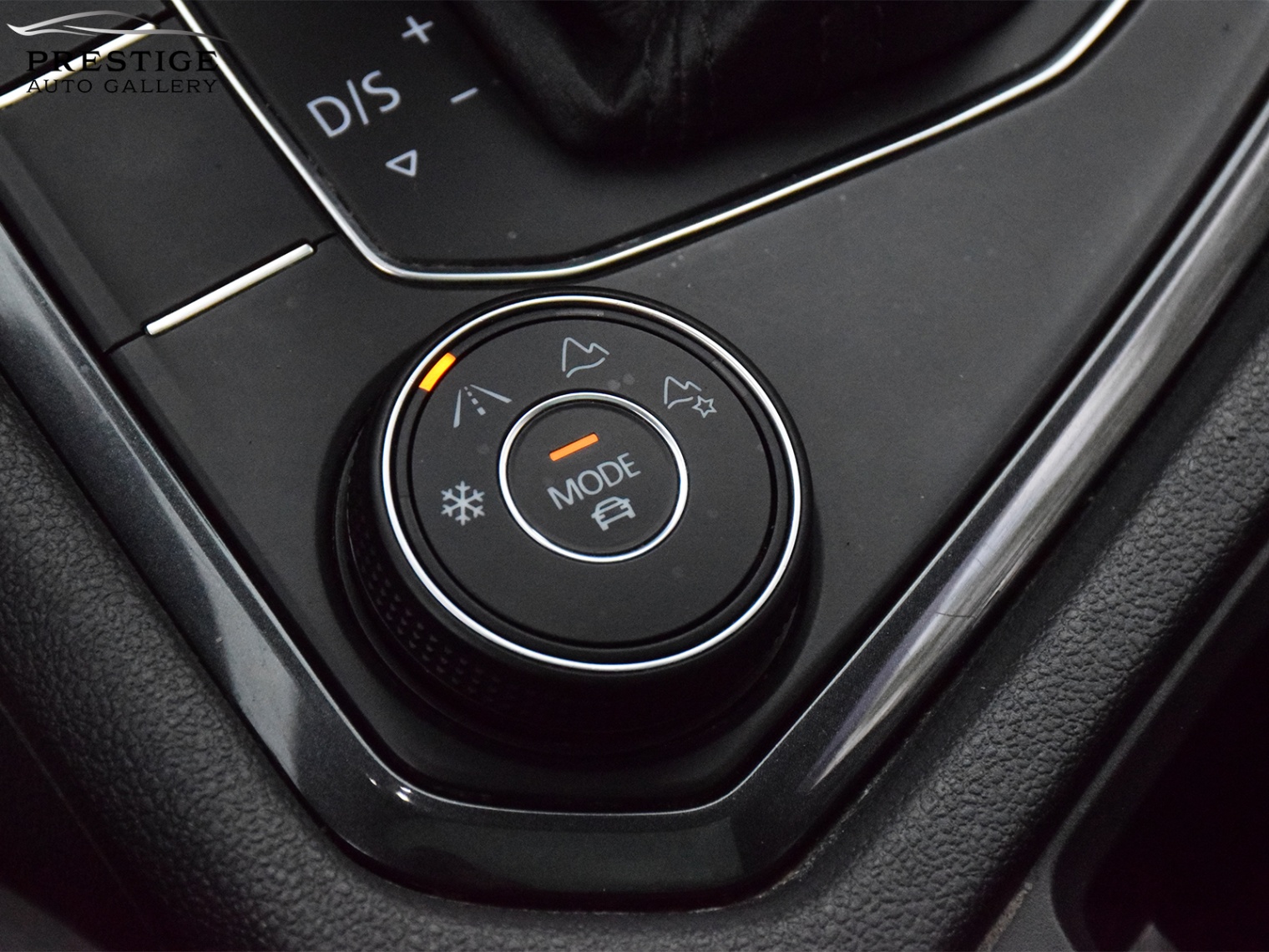 /prestigeautogallery/2019-Volkswagen-Tiguan-8153699205413831.jpg