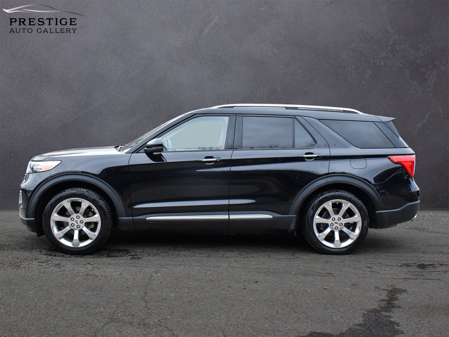 /prestigeautogallery/2020-Ford-Explorer-02771390426987197.jpg