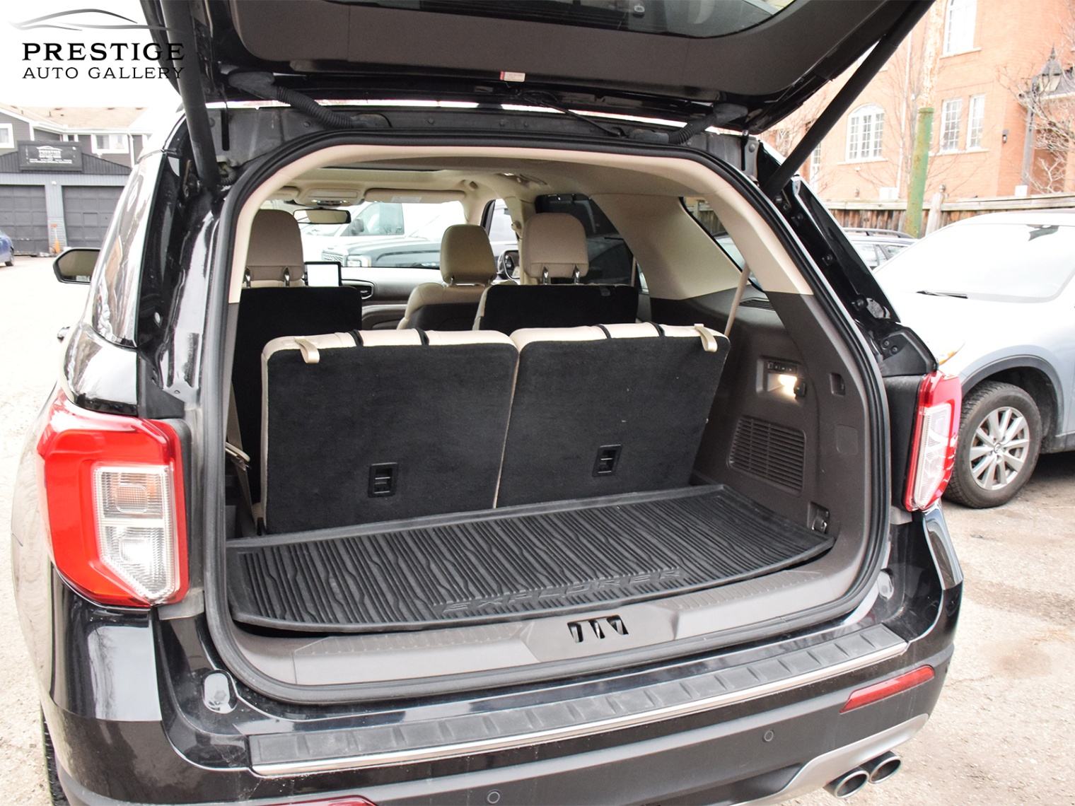 /prestigeautogallery/2020-Ford-Explorer-2531054888756219.jpg
