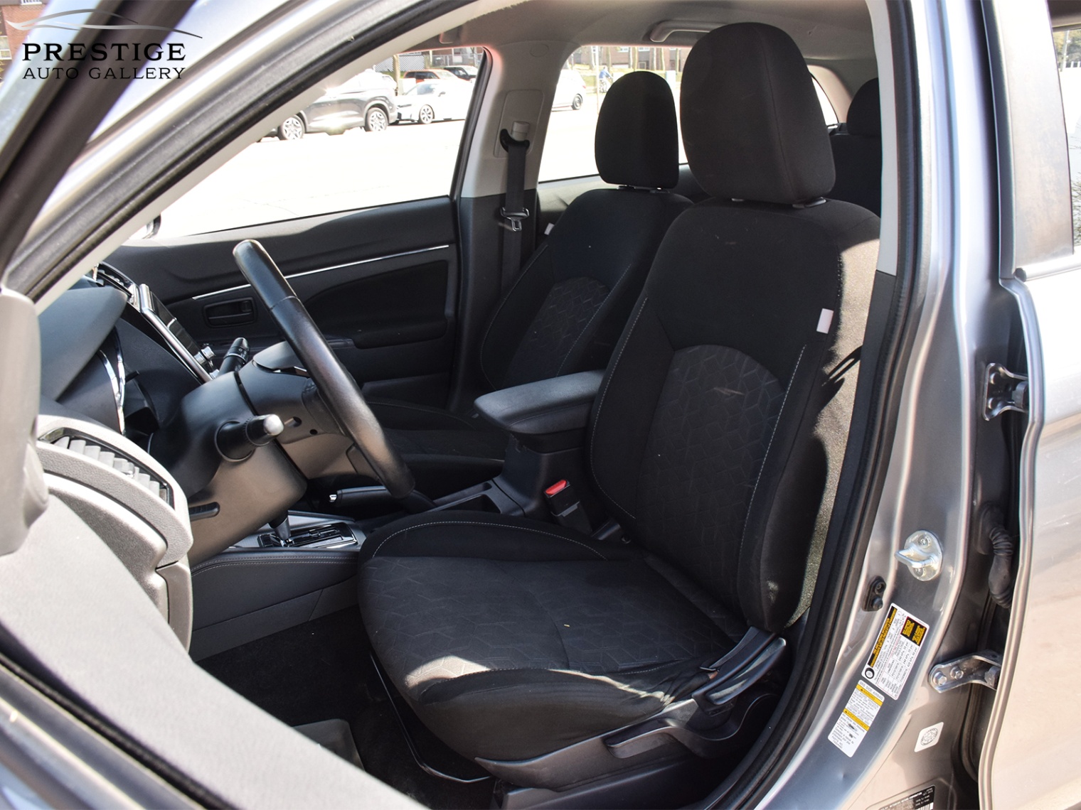/prestigeautogallery/2020-Mitsubishi-RVR-7849799243986917.jpg