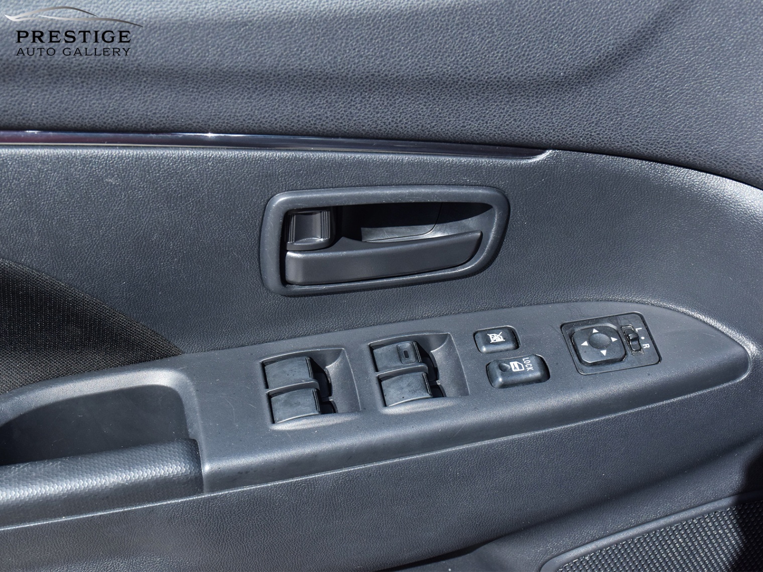 /prestigeautogallery/2020-Mitsubishi-RVR-93890613789152.jpg