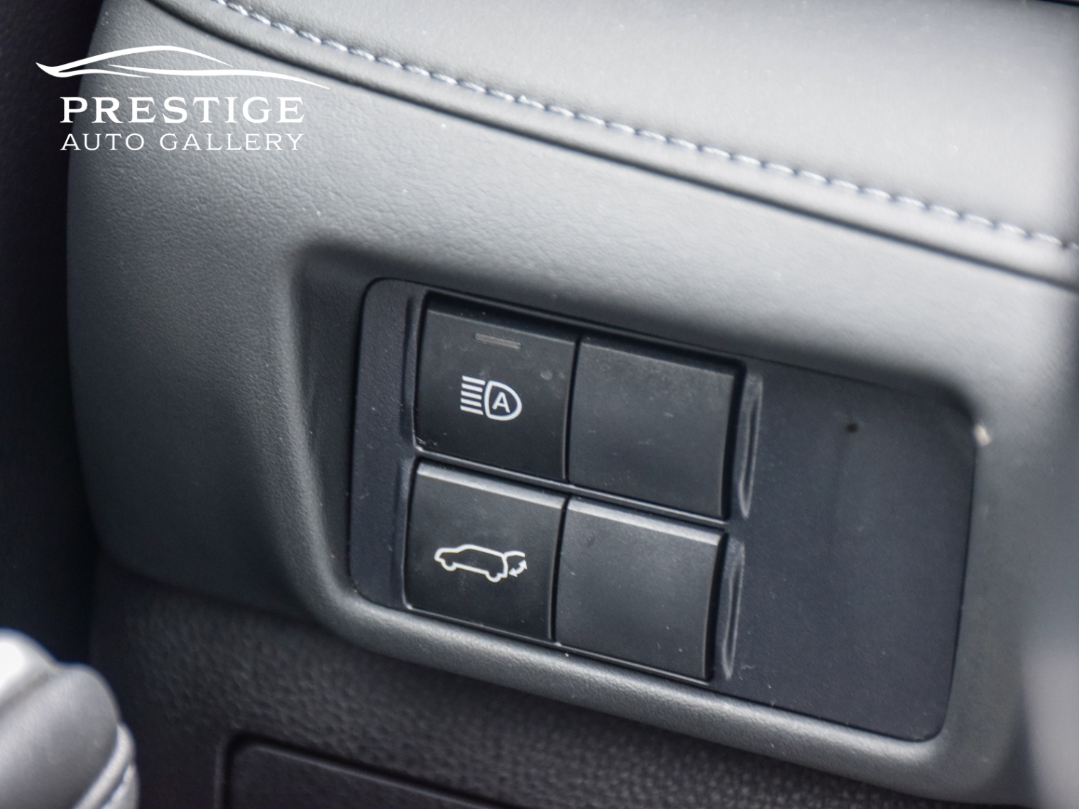 /prestigeautogallery/2020-Toyota-Highlander-308269263817732.jpg