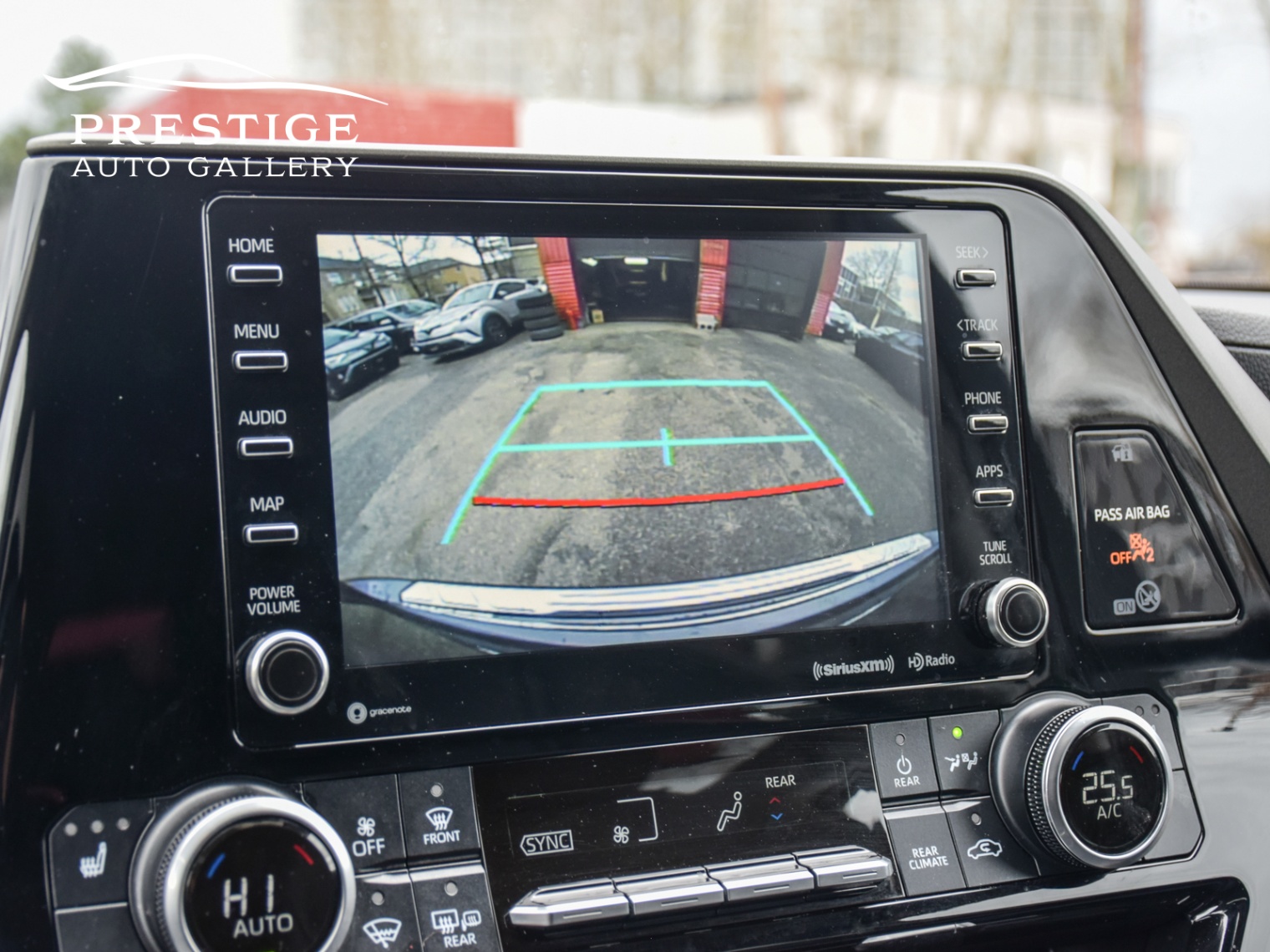 /prestigeautogallery/2020-Toyota-Highlander-3838278721982309.jpg