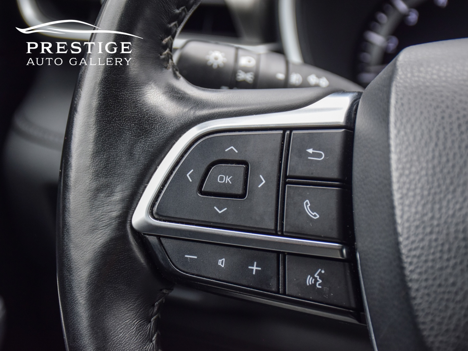 /prestigeautogallery/2020-Toyota-Highlander-5893629769710456.jpg