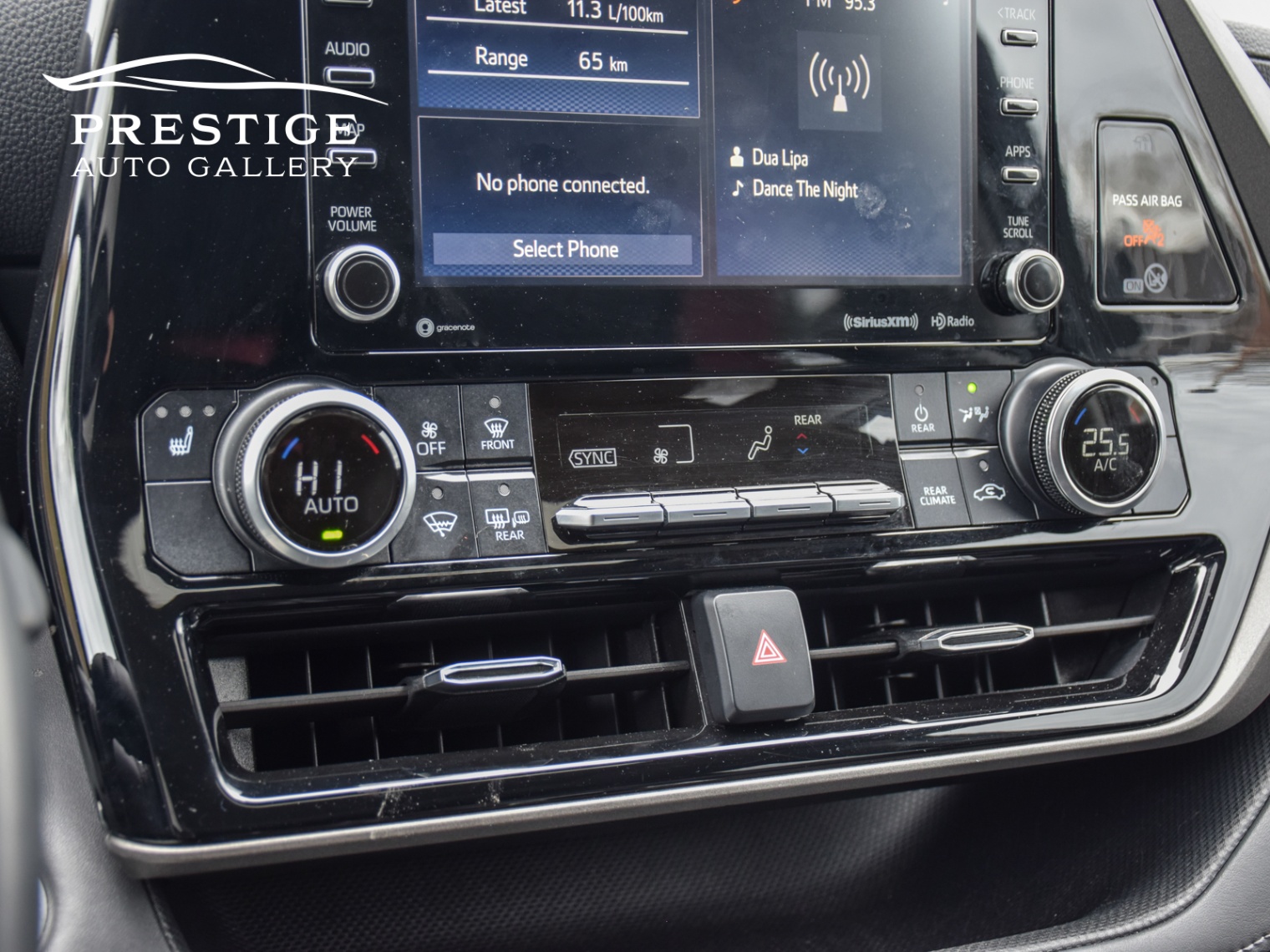 /prestigeautogallery/2020-Toyota-Highlander-7327720496348624.jpg