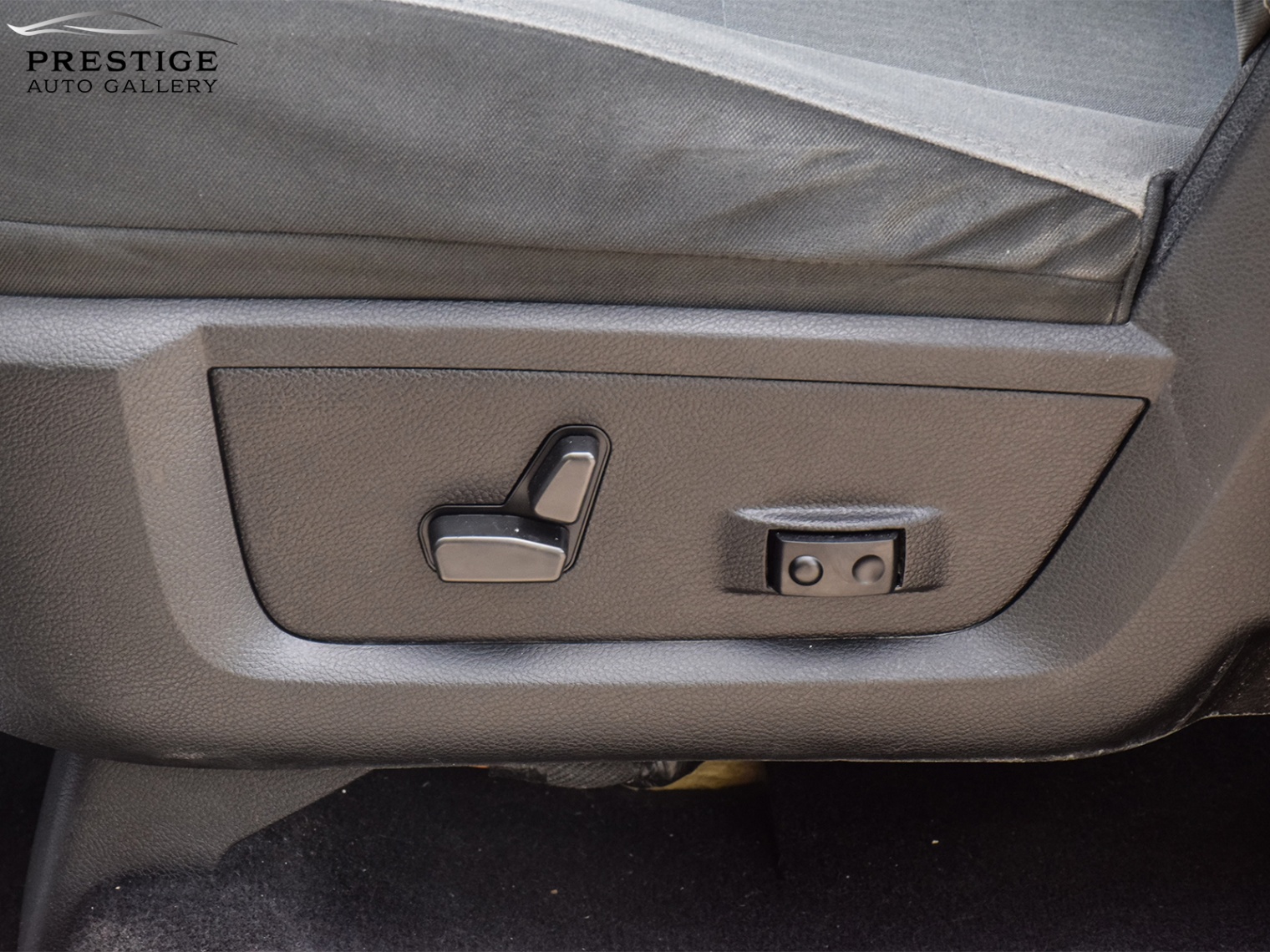 /prestigeautogallery/2021-Ram-1500Classic-7735468154670413.jpg