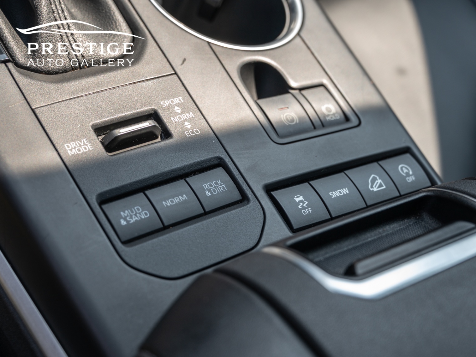 /prestigeautogallery/2021-Toyota-Highlander-2405767826088534.jpg