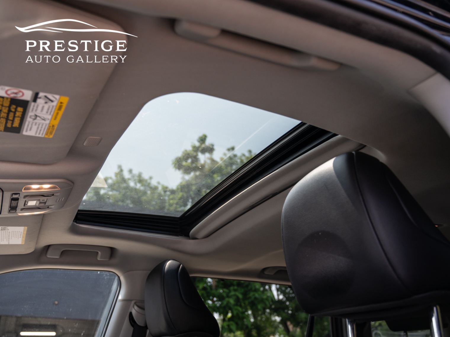 /prestigeautogallery/2021-Toyota-Highlander-4710838926417742.jpg