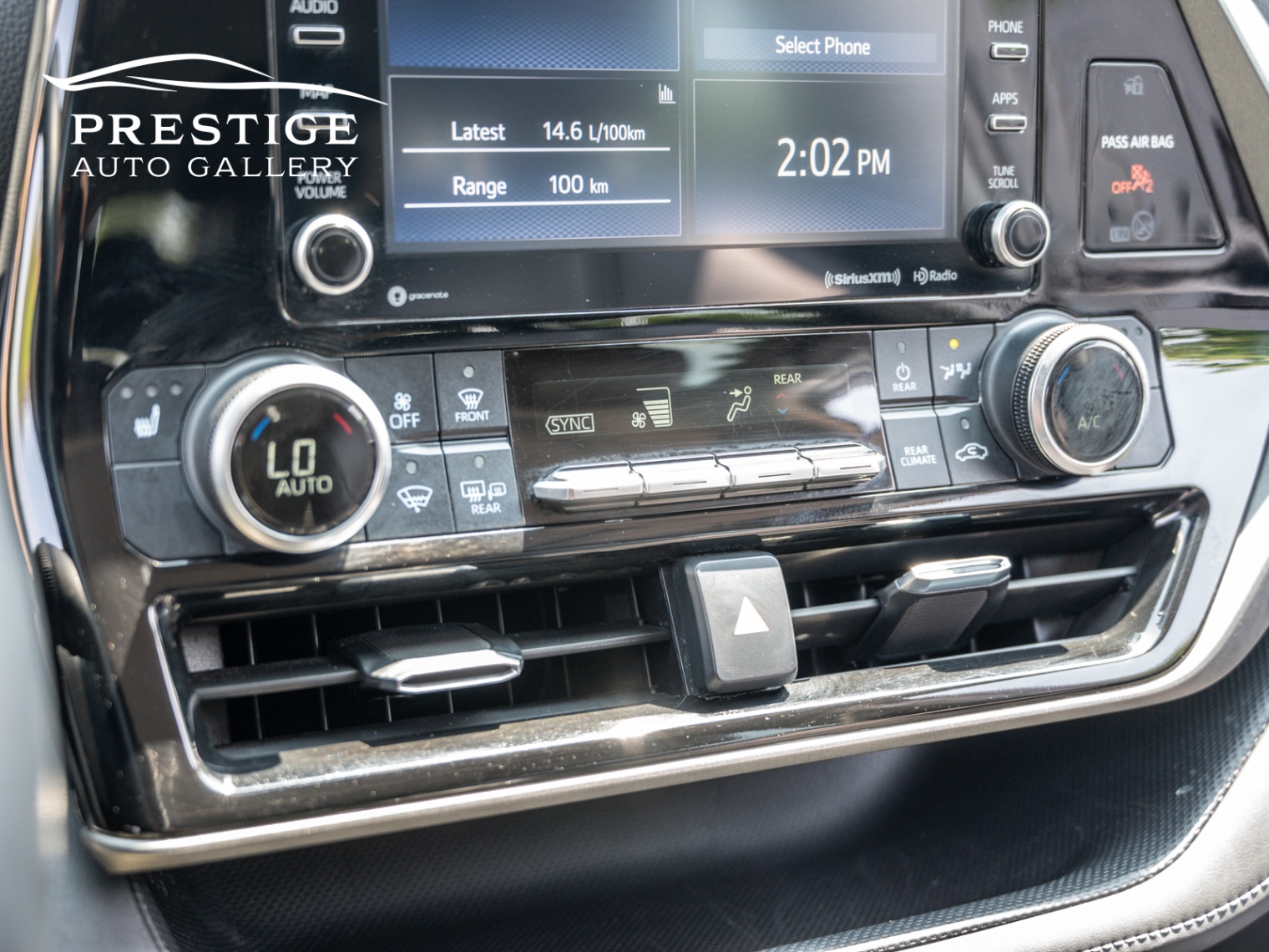 /prestigeautogallery/2021-Toyota-Highlander-9274966457488267.jpg